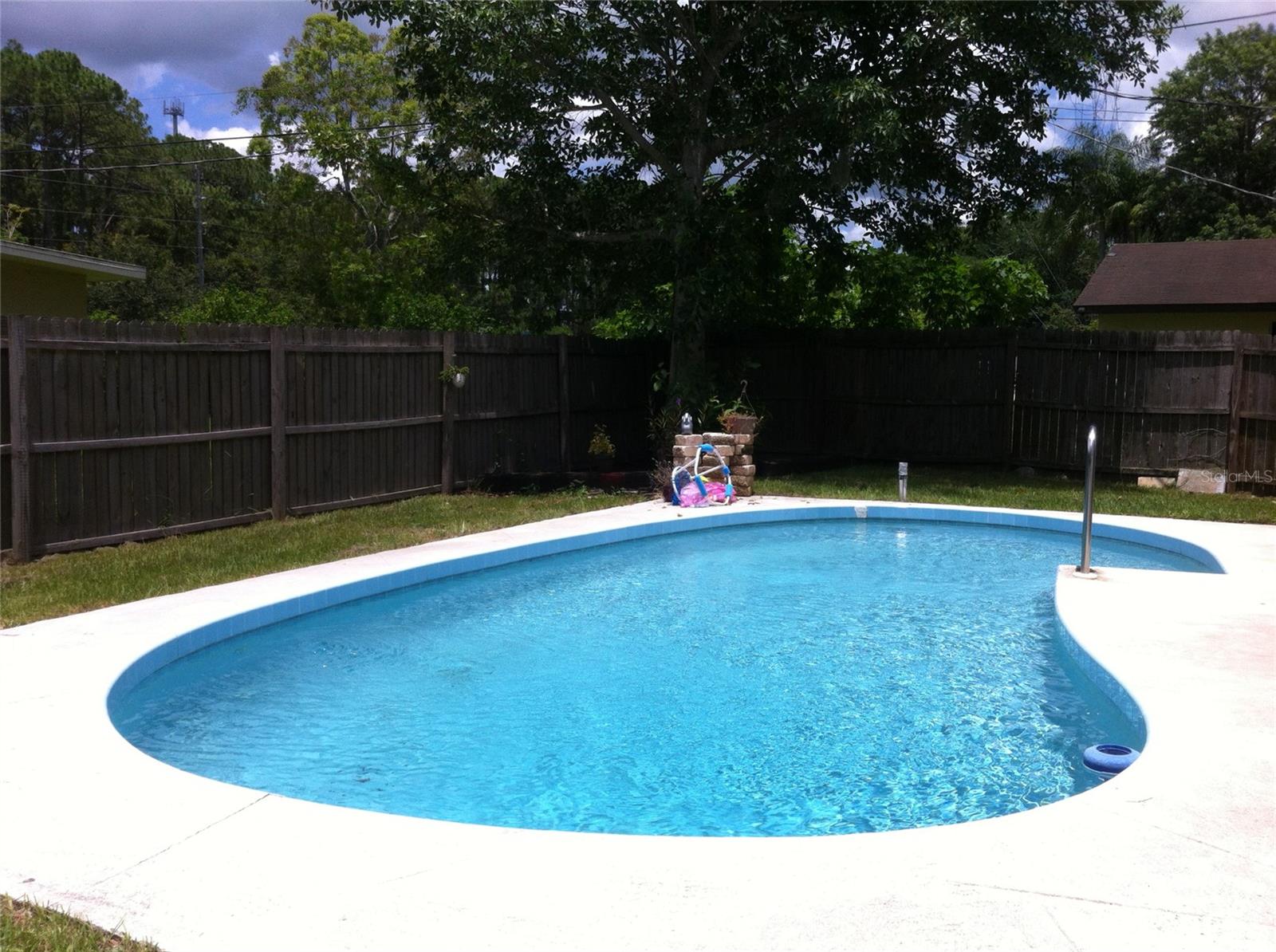 7093 BRENTFORD RD — photo 13