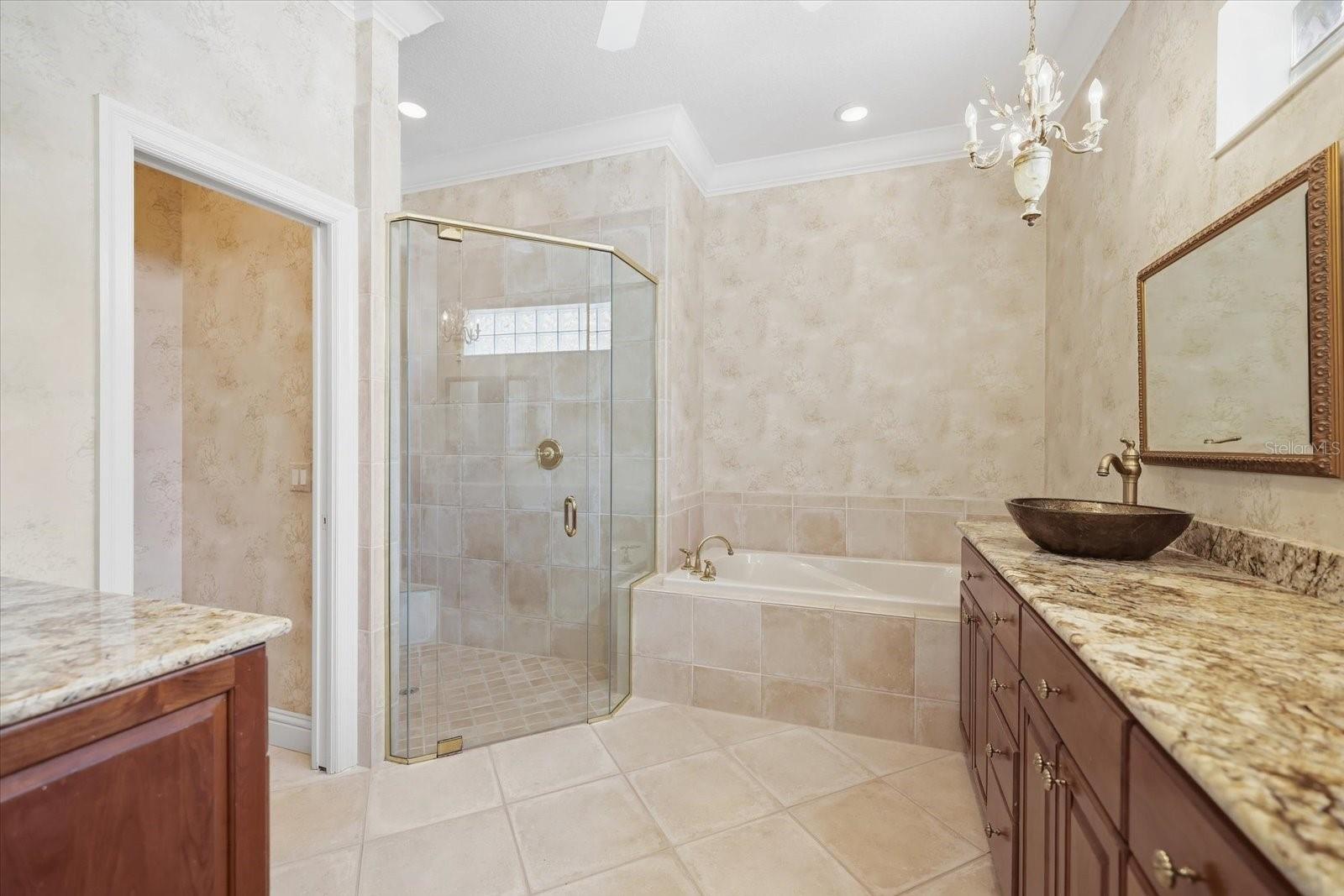 124 TURQUOISE LN — photo 43