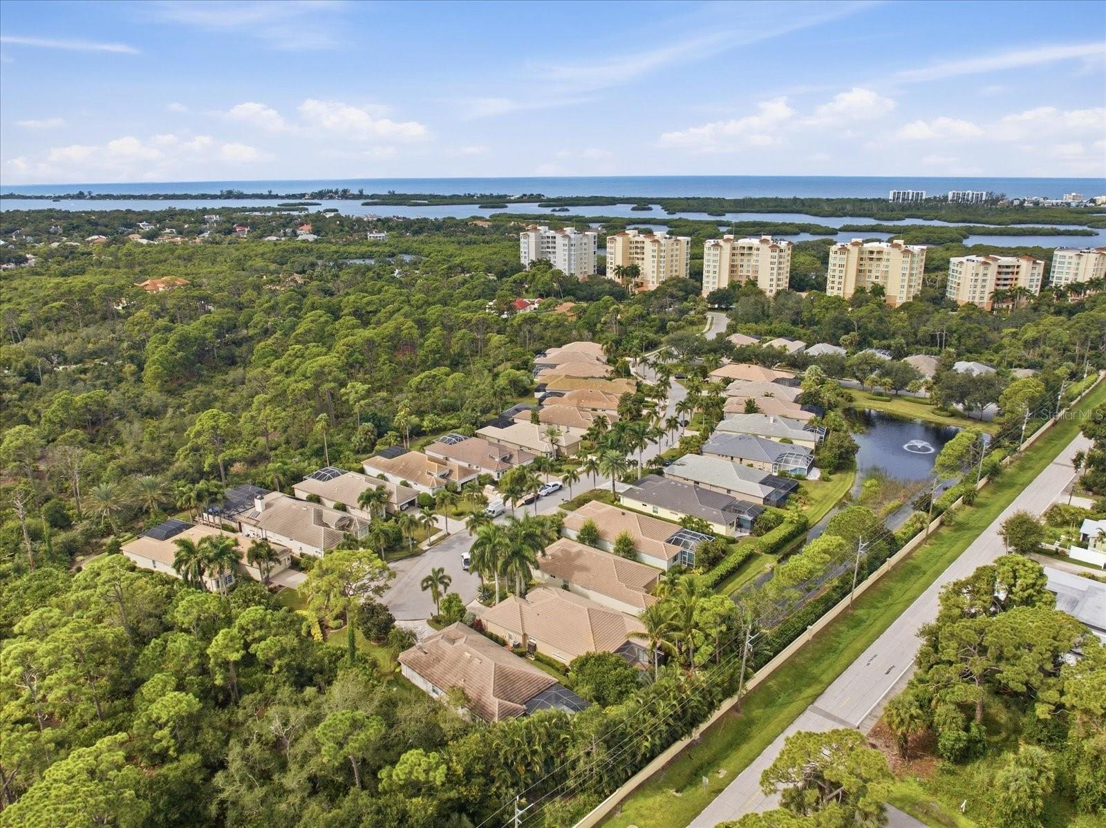 124 TURQUOISE LN — photo 4
