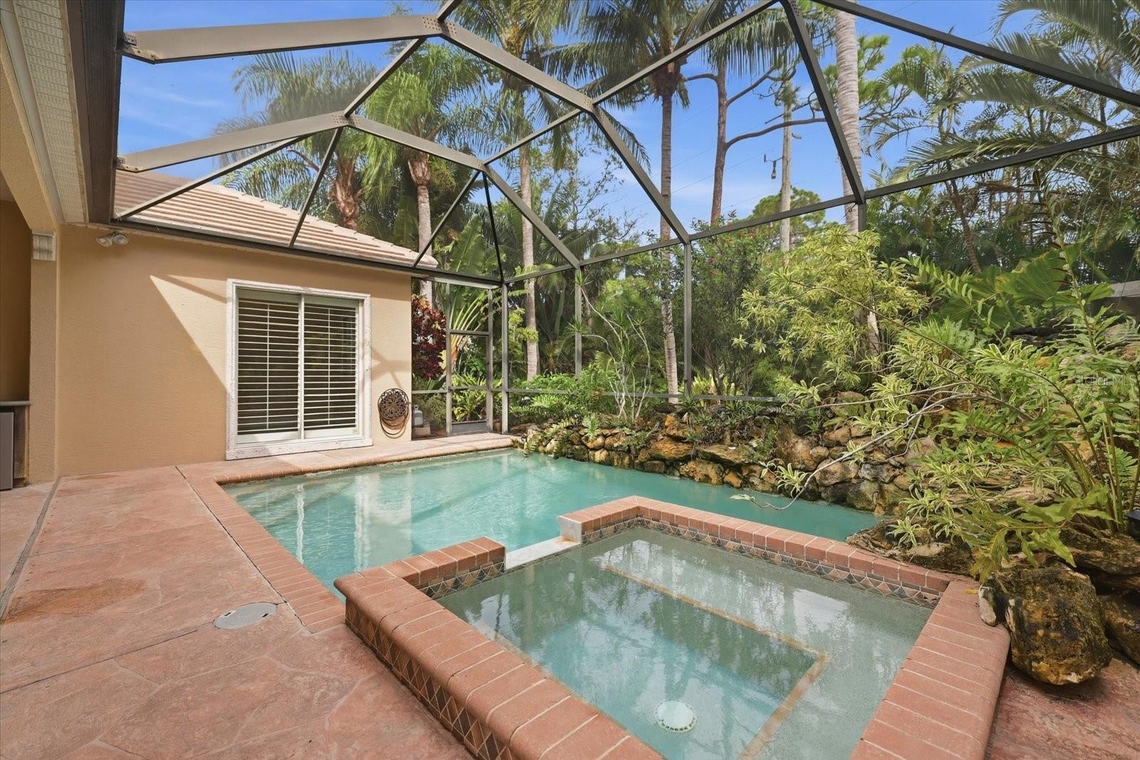 124 TURQUOISE LN — photo 46
