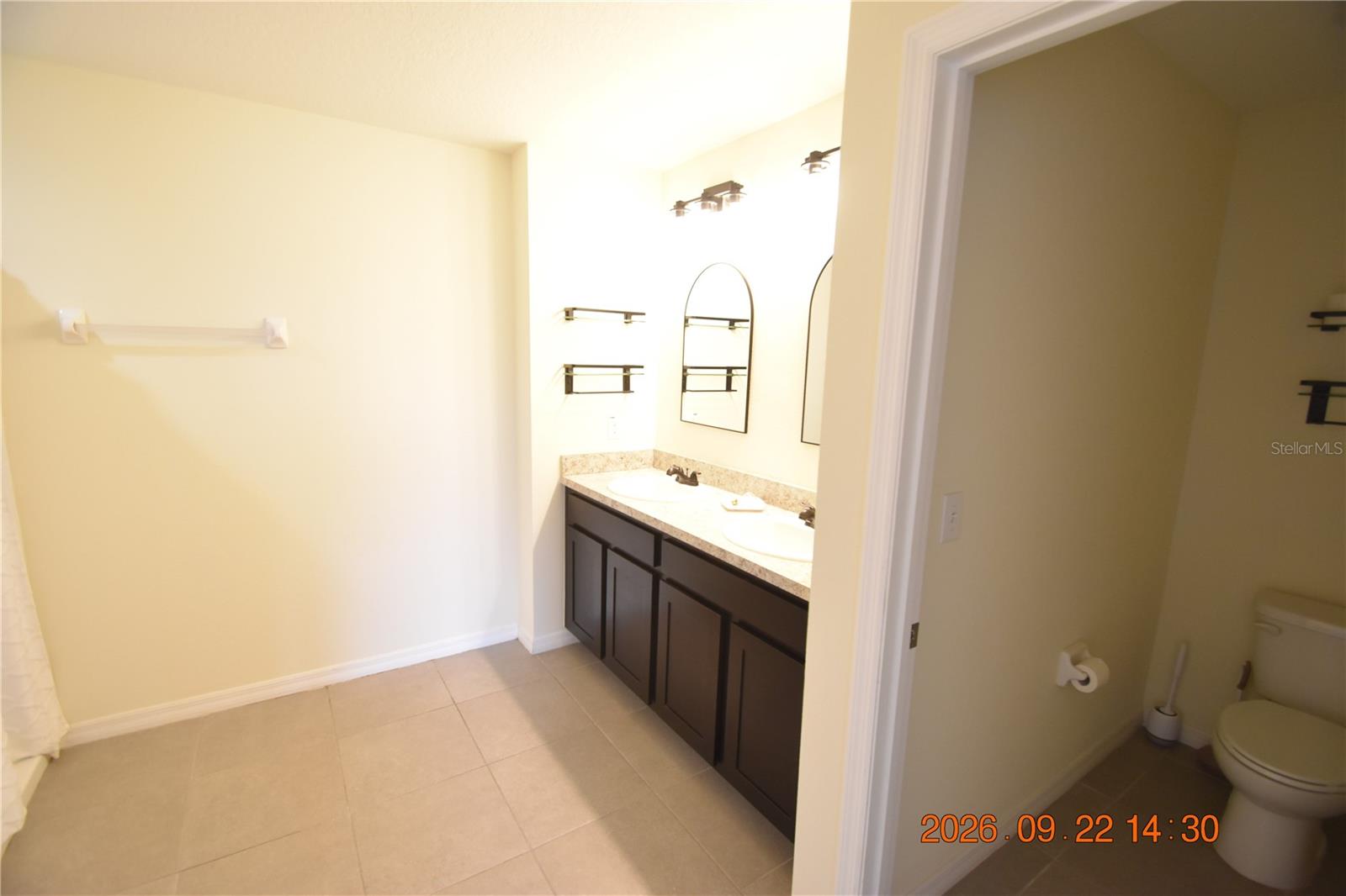 7697 TUSCAN BAY CIR — photo 31