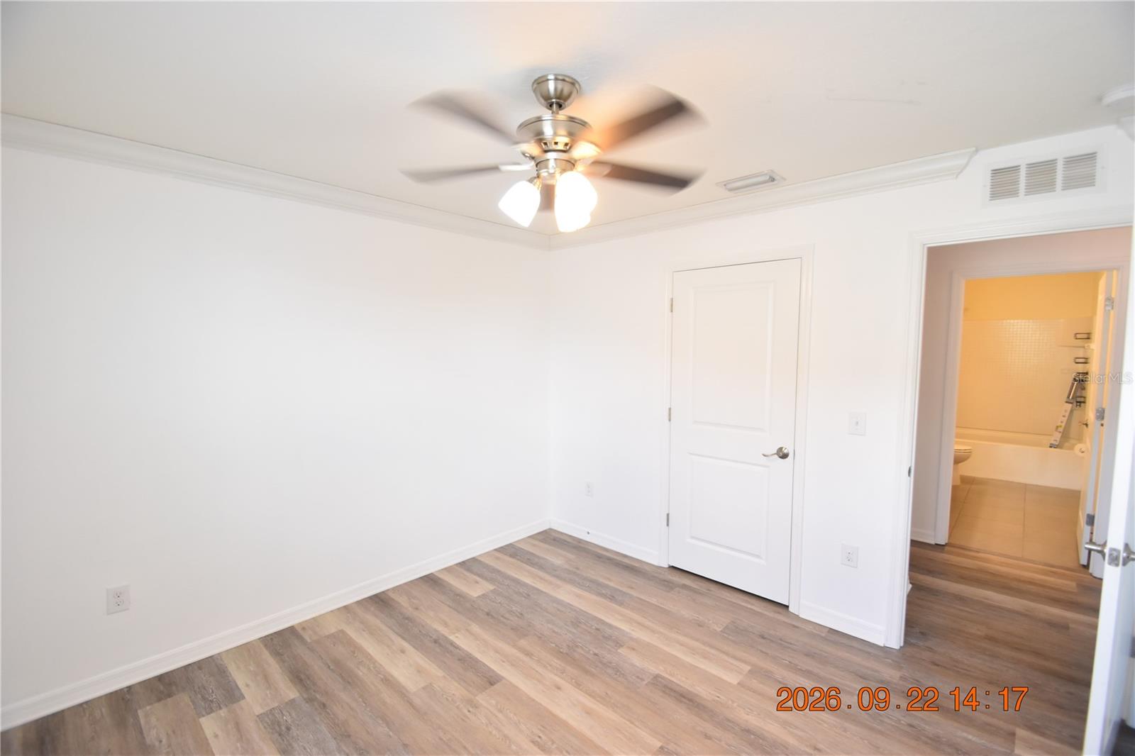 7697 TUSCAN BAY CIR — photo 38