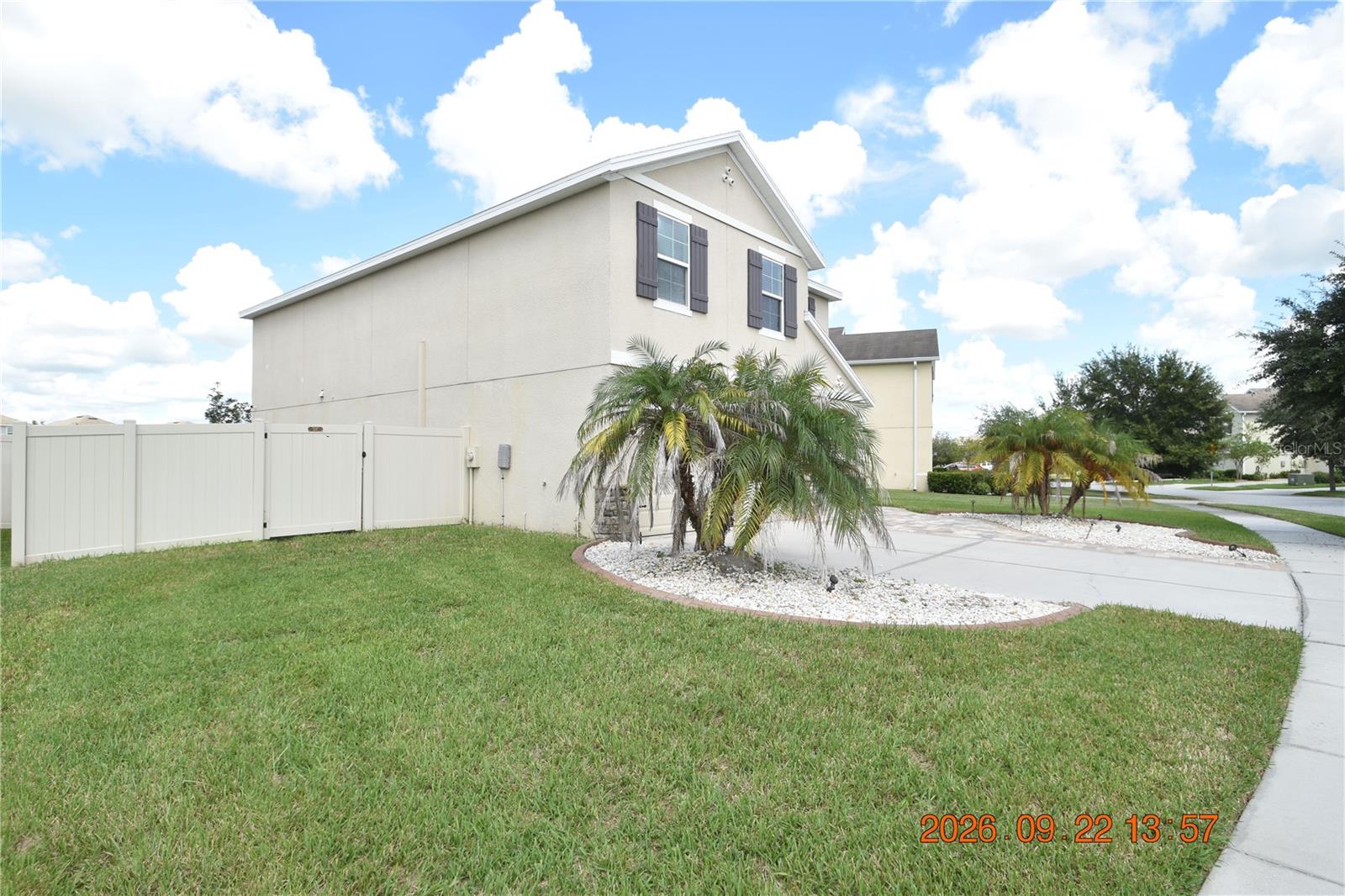 7697 TUSCAN BAY CIR — photo 61