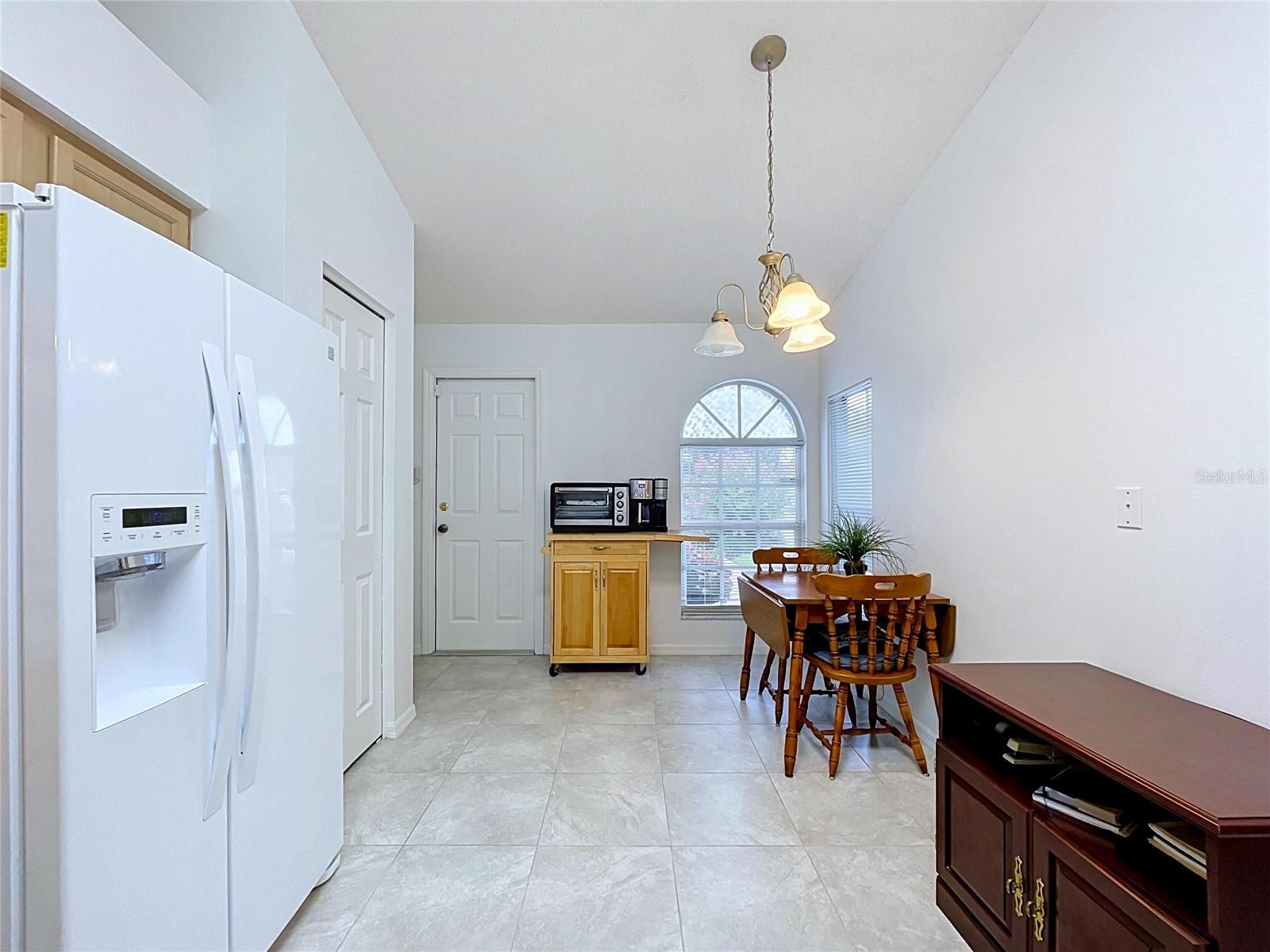 27408 CORAL SPRINGS DR — photo 16