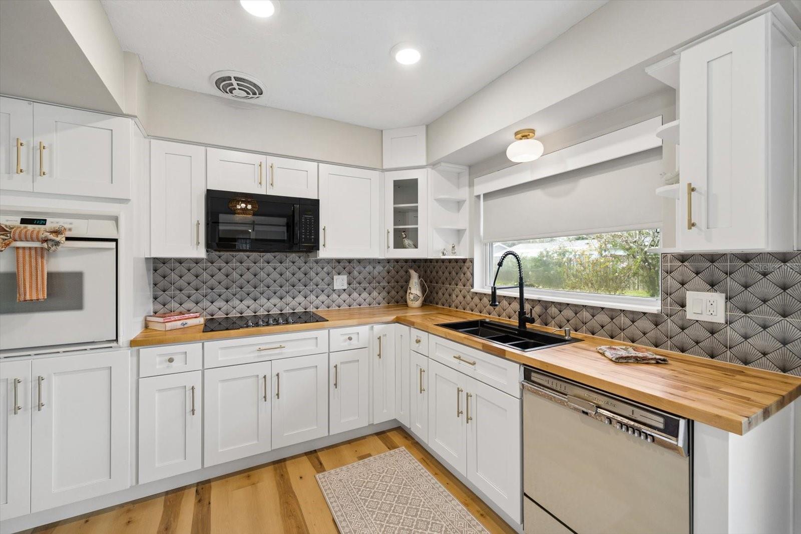 732 KEENE RD — photo 17