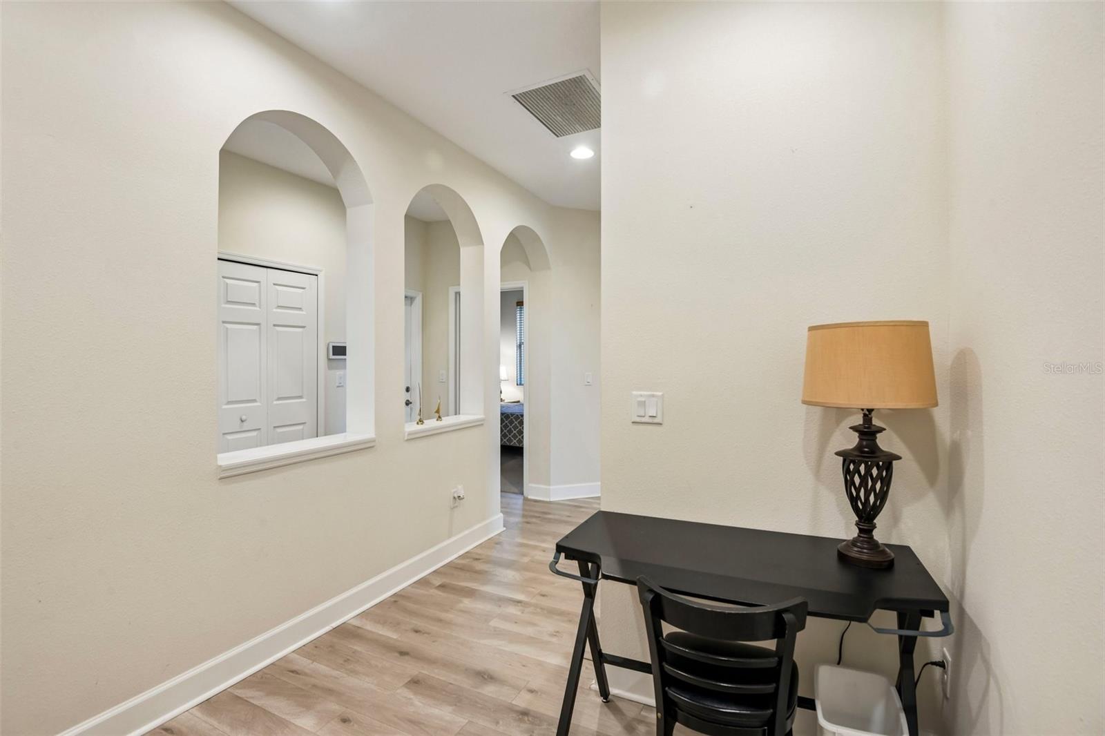 718 CHIPPER DR — photo 25