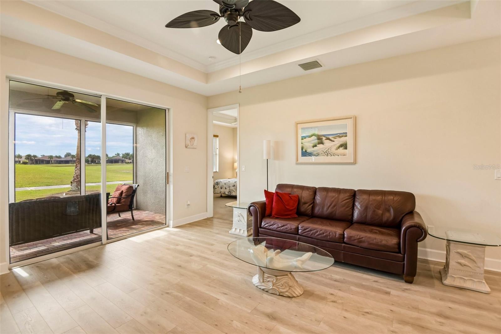 718 CHIPPER DR — photo 6