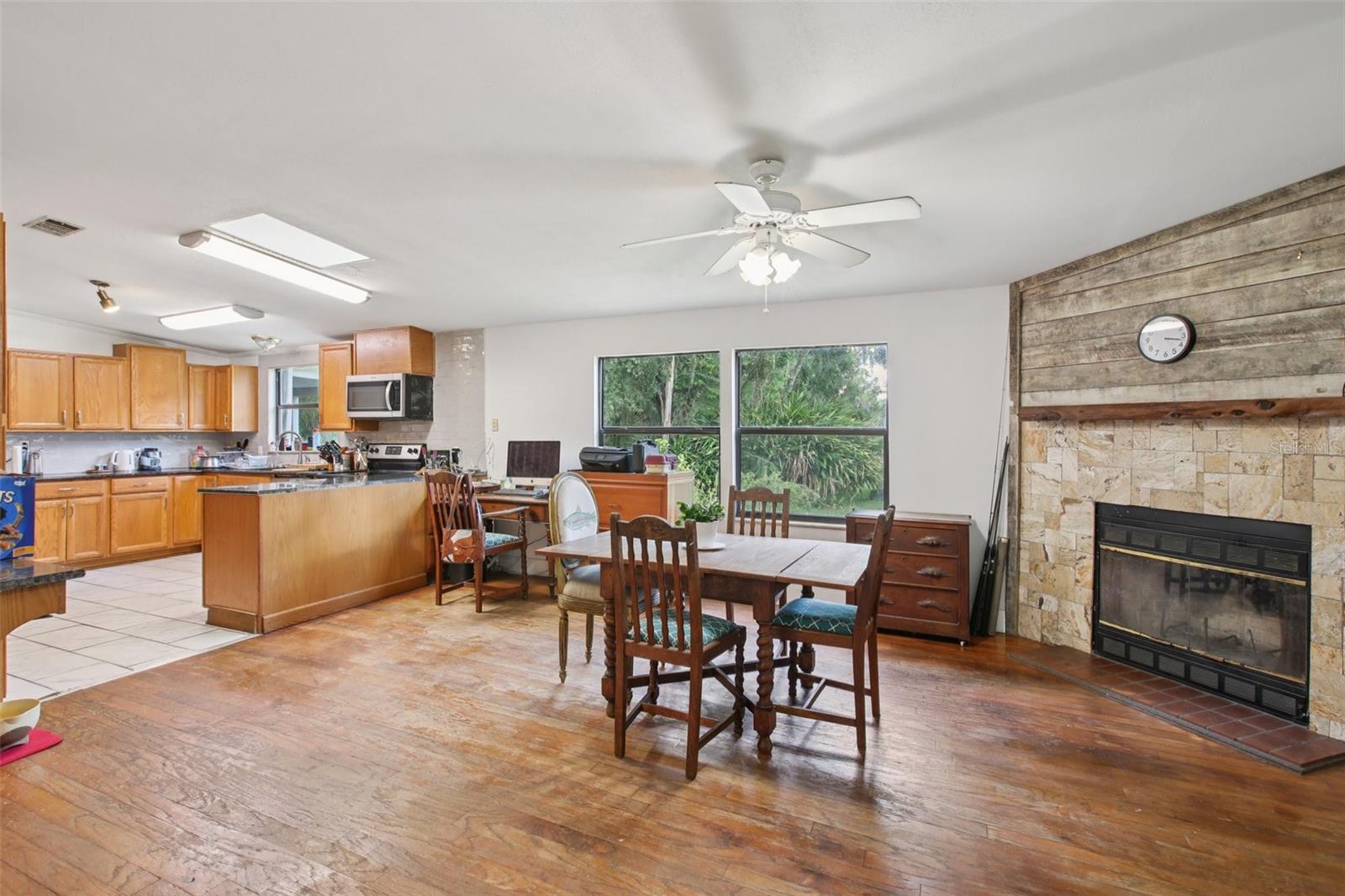 5321 BRUTON RD — photo 12