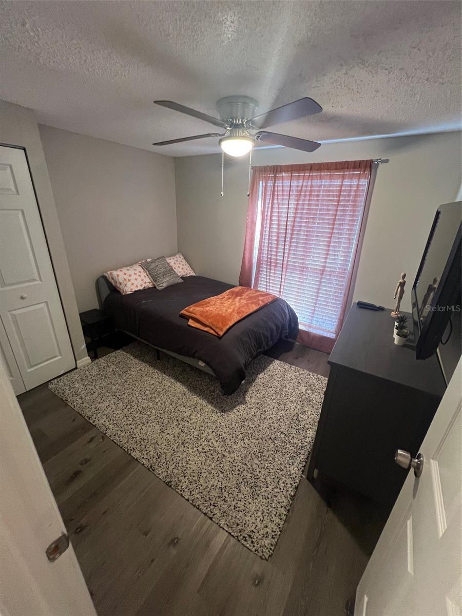 552 HAMMOCK DR — photo 15