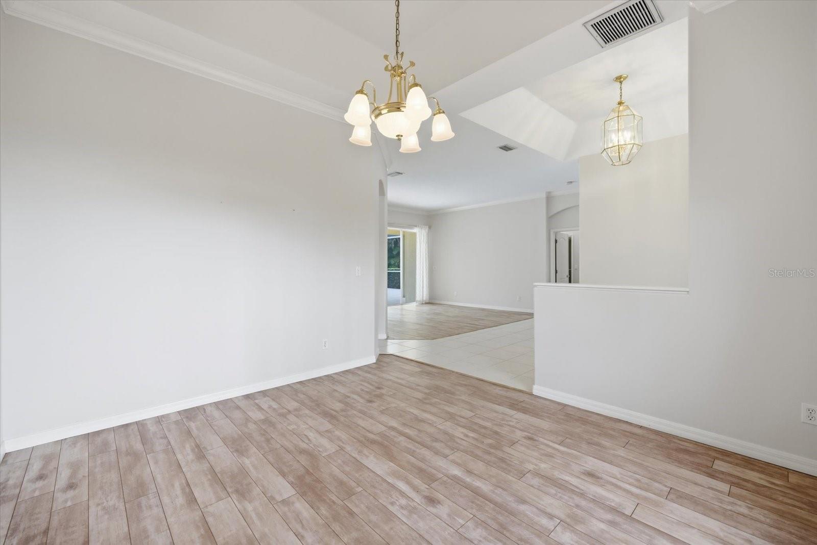 4956 BRIDGEHAMPTON BLVD — photo 39