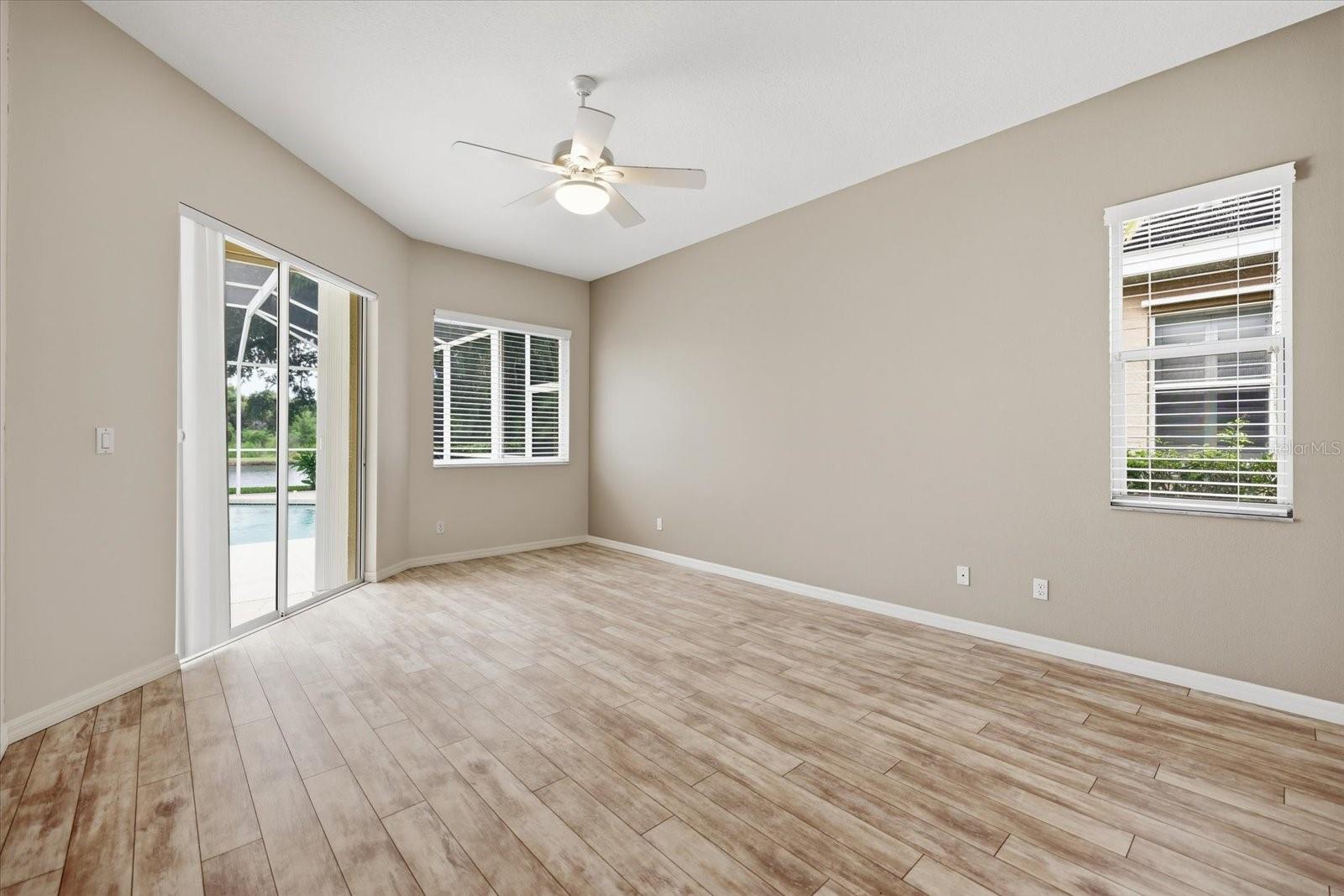 4956 BRIDGEHAMPTON BLVD — photo 45