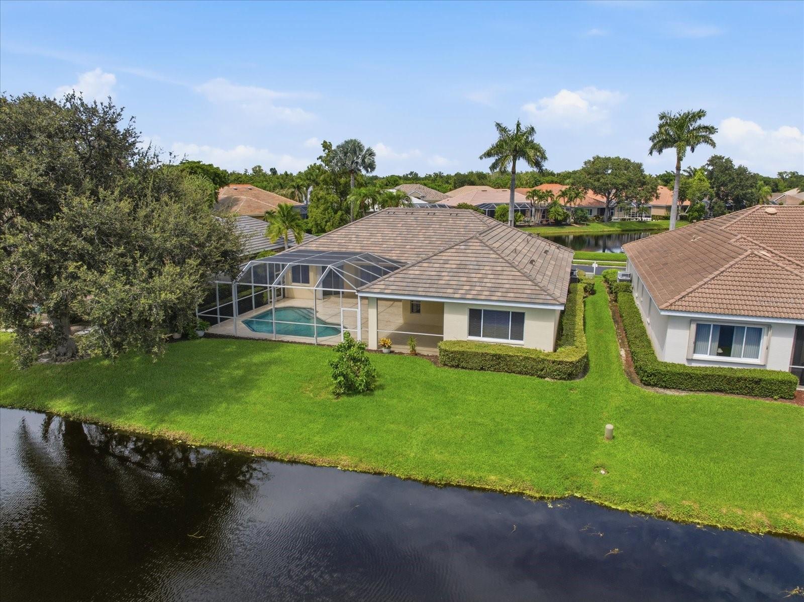 4956 BRIDGEHAMPTON BLVD — photo 53