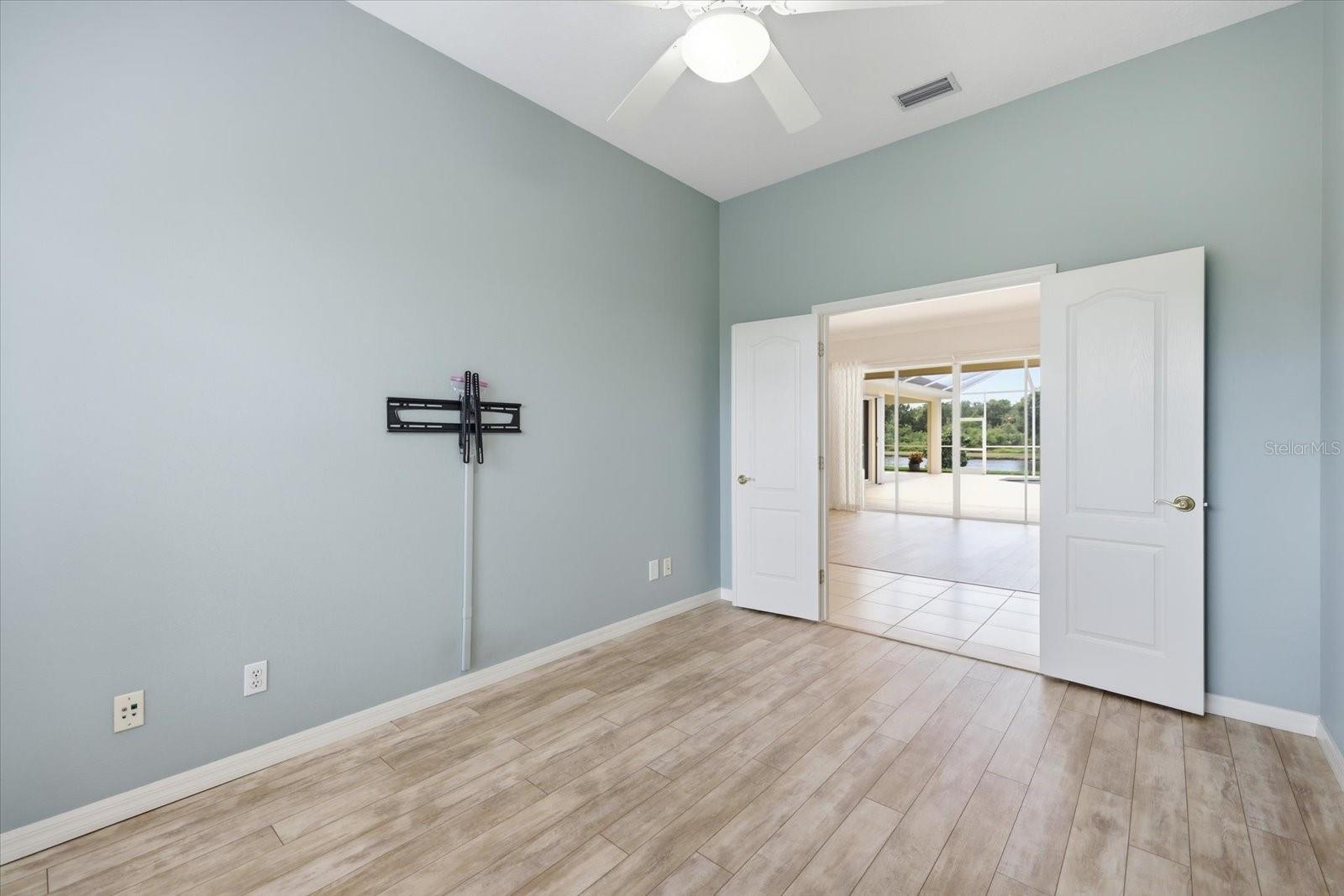 4956 BRIDGEHAMPTON BLVD — photo 46