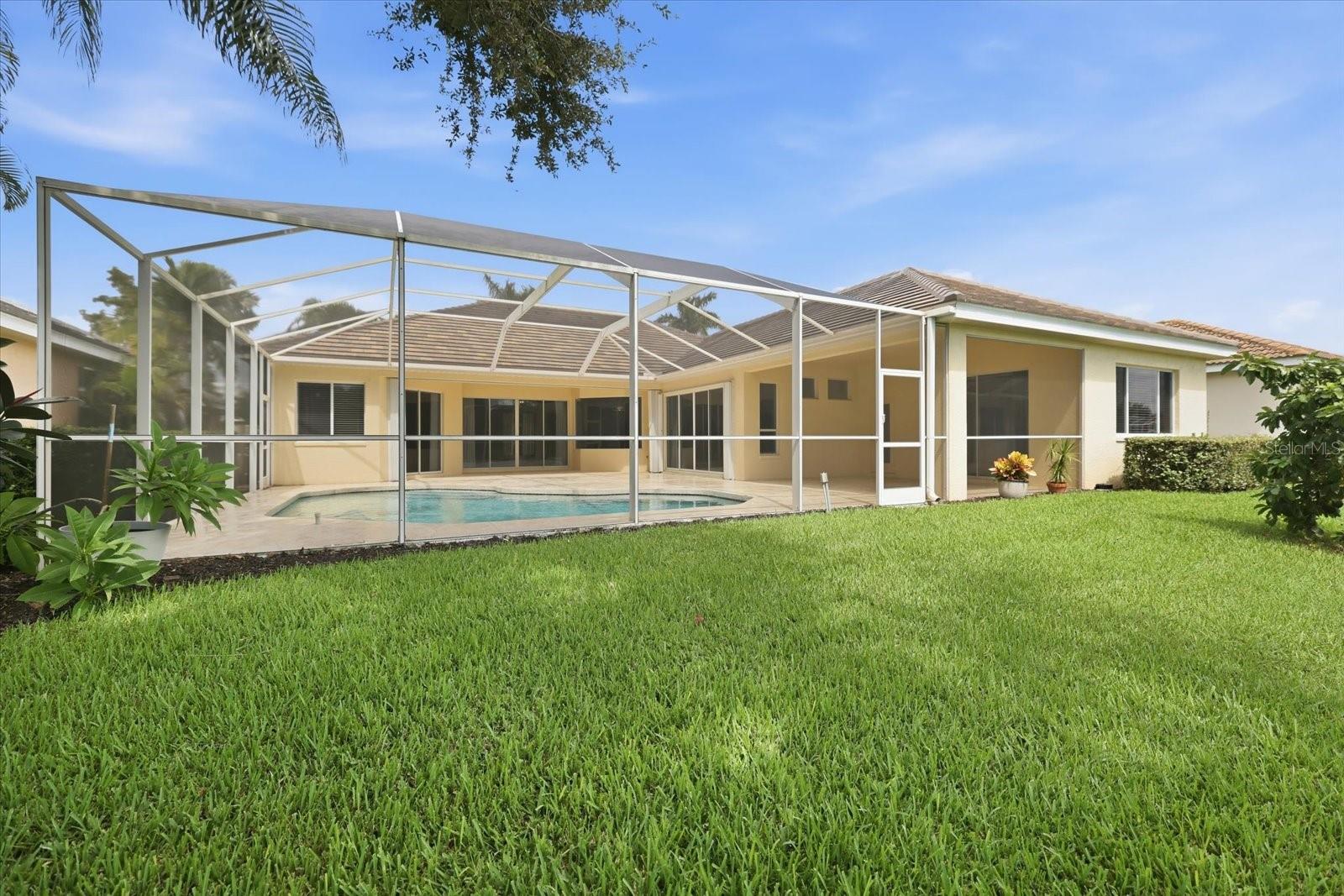4956 BRIDGEHAMPTON BLVD — photo 61