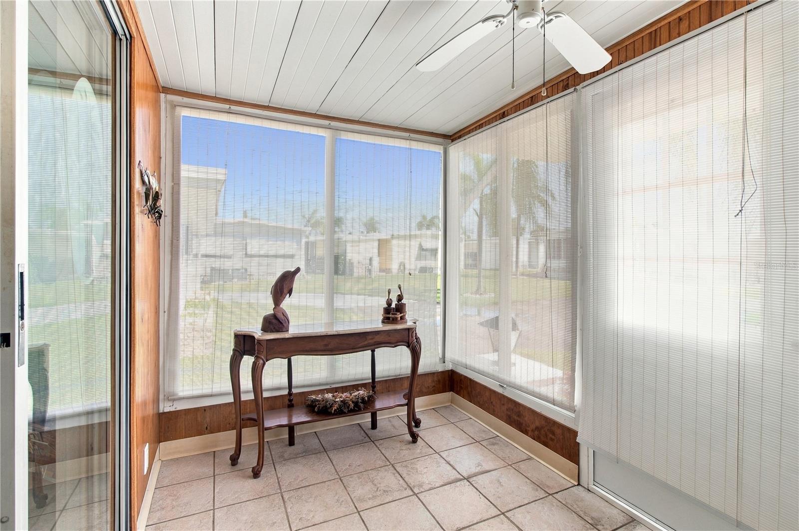 603 CYPRUS CT — photo 16