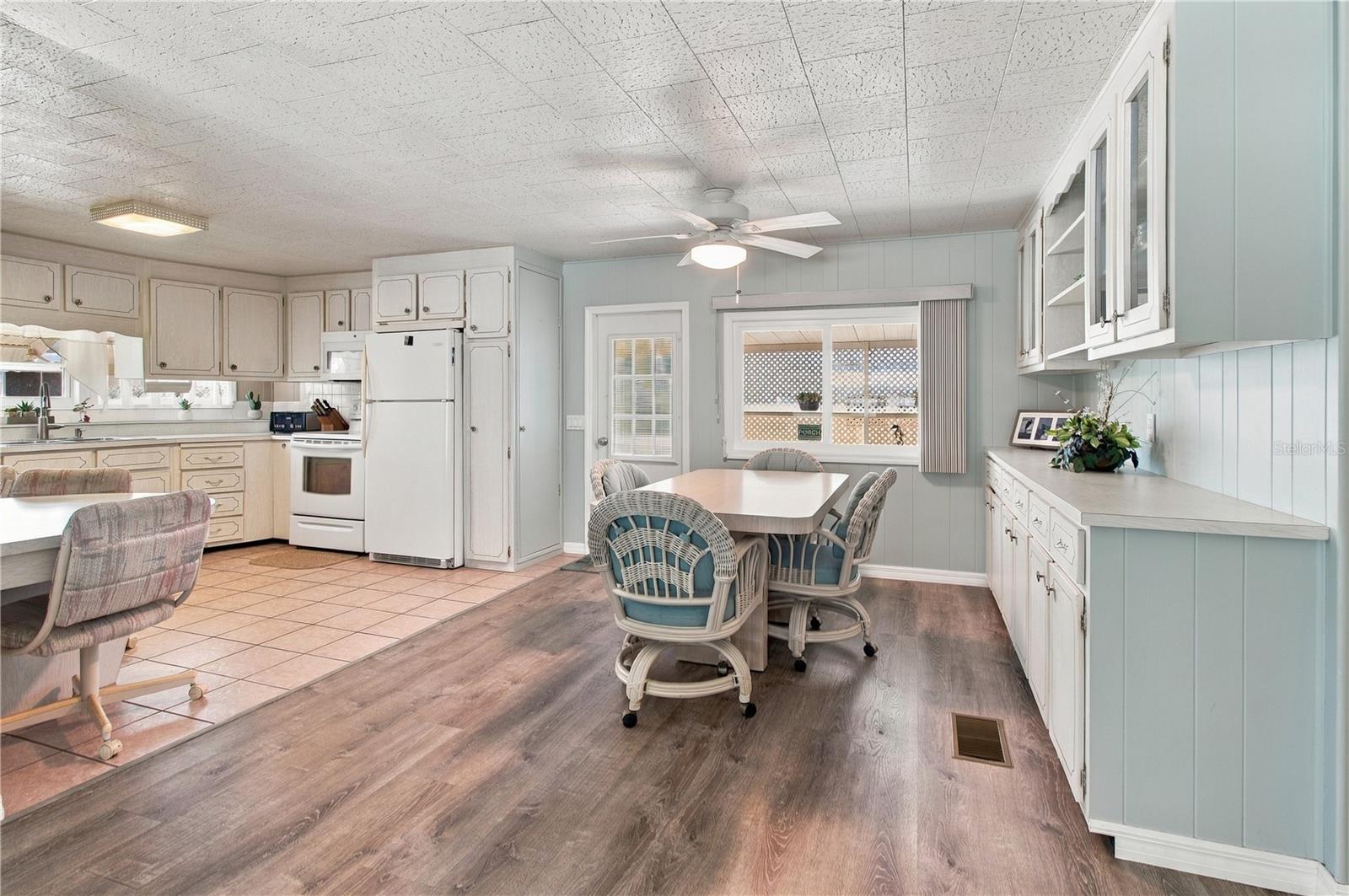 603 CYPRUS CT — photo 8