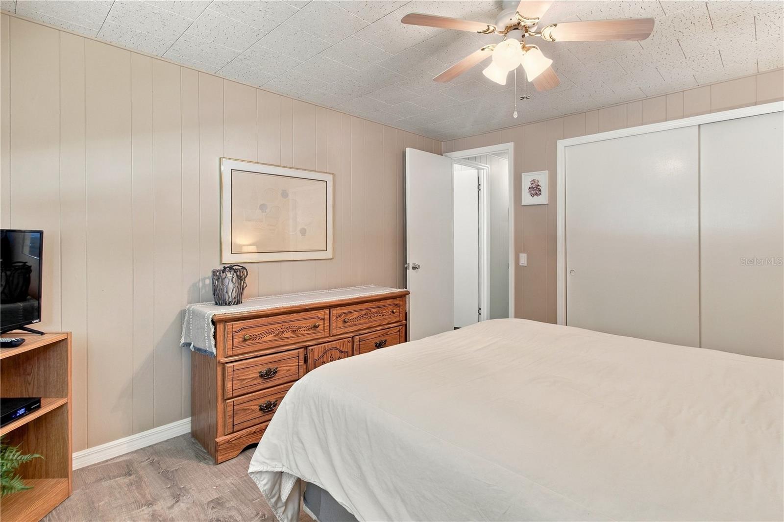 603 CYPRUS CT — photo 21