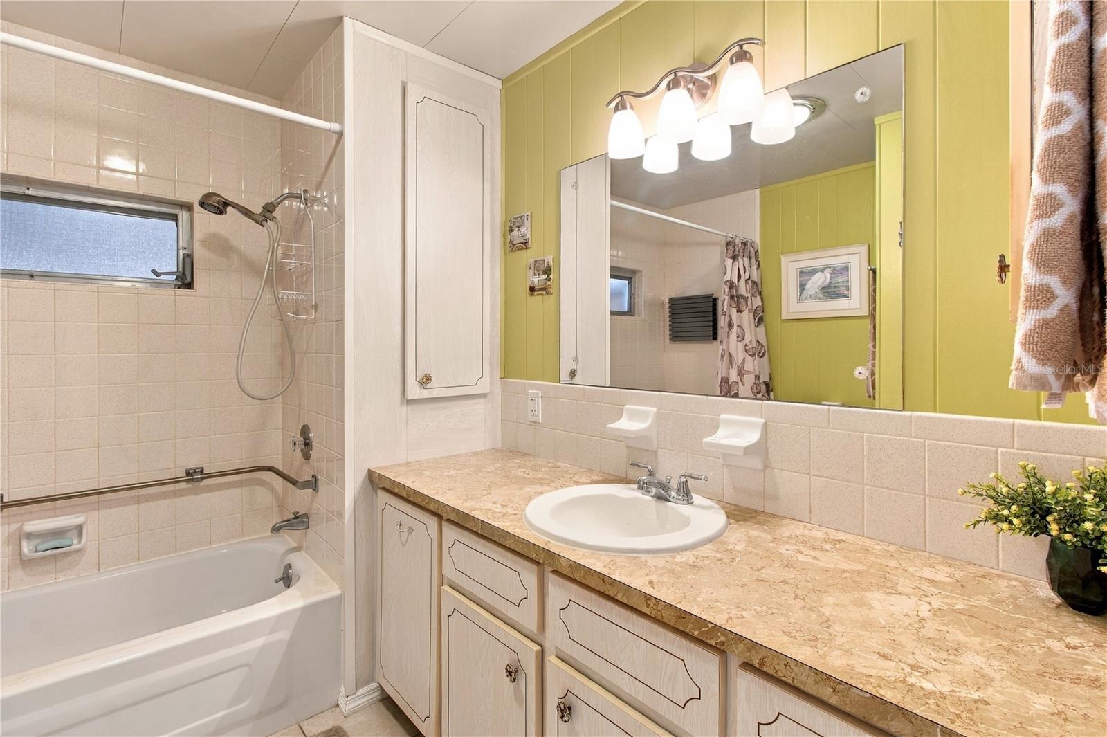 603 CYPRUS CT — photo 18