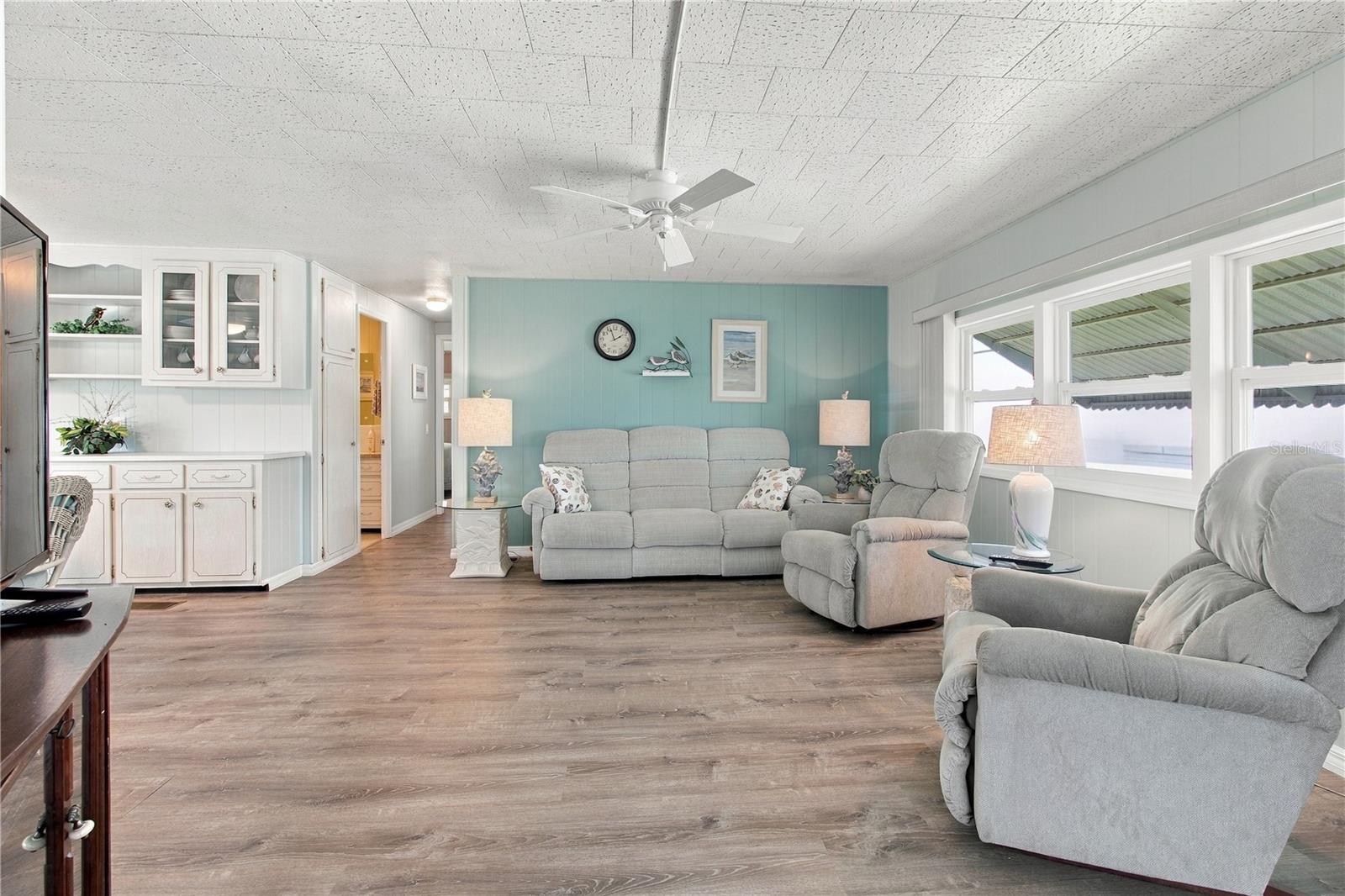 603 CYPRUS CT — photo 15