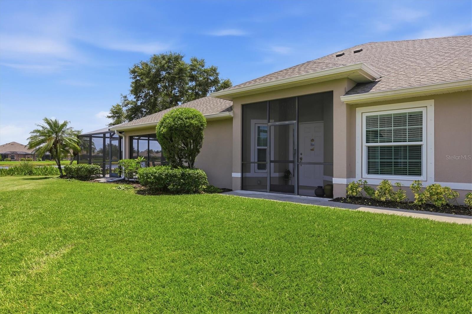 3741 LAKEWOOD BLVD — photo 25