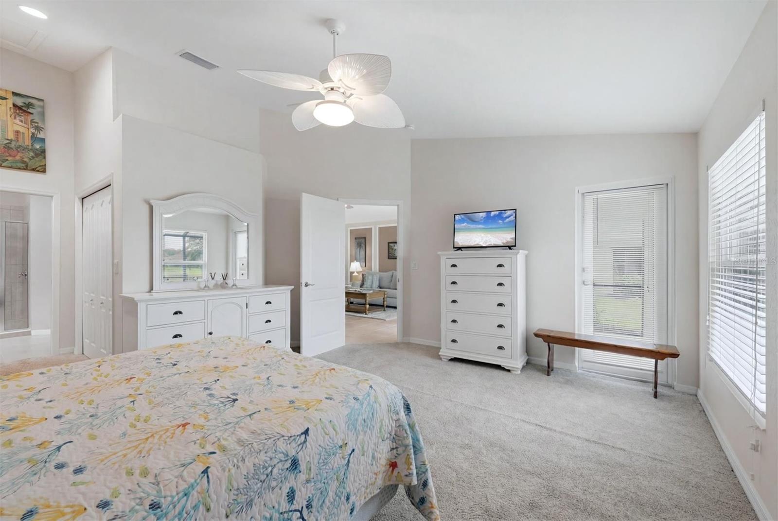 3741 LAKEWOOD BLVD — photo 15