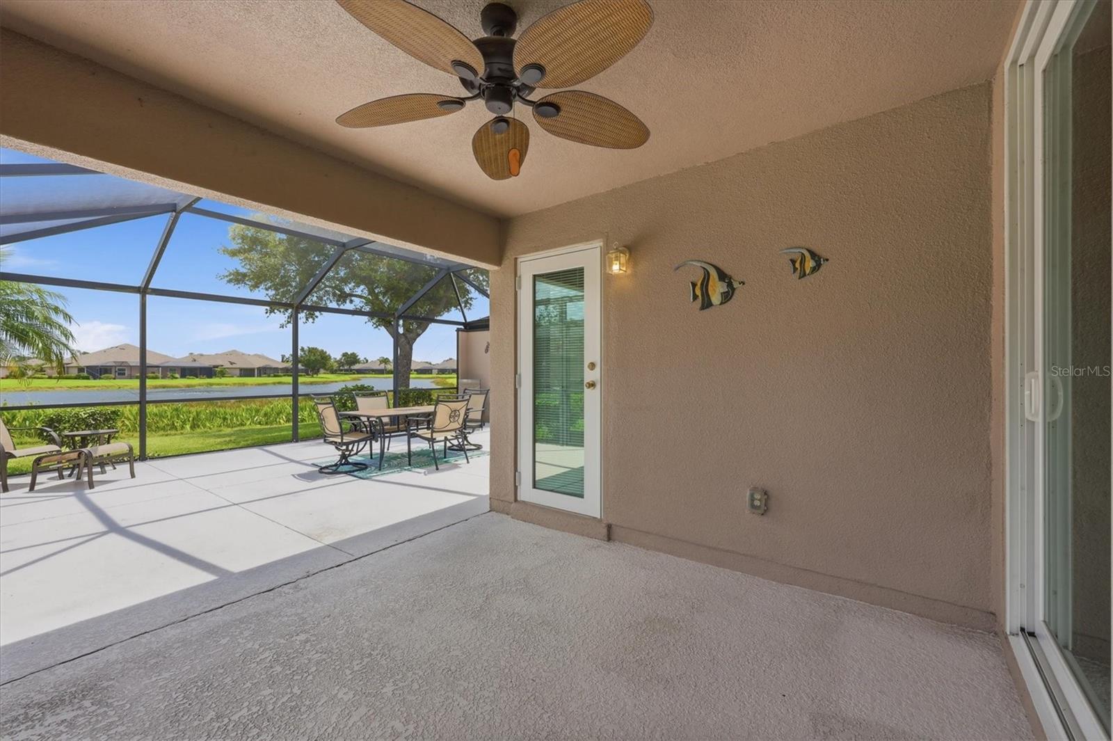 3741 LAKEWOOD BLVD — photo 24