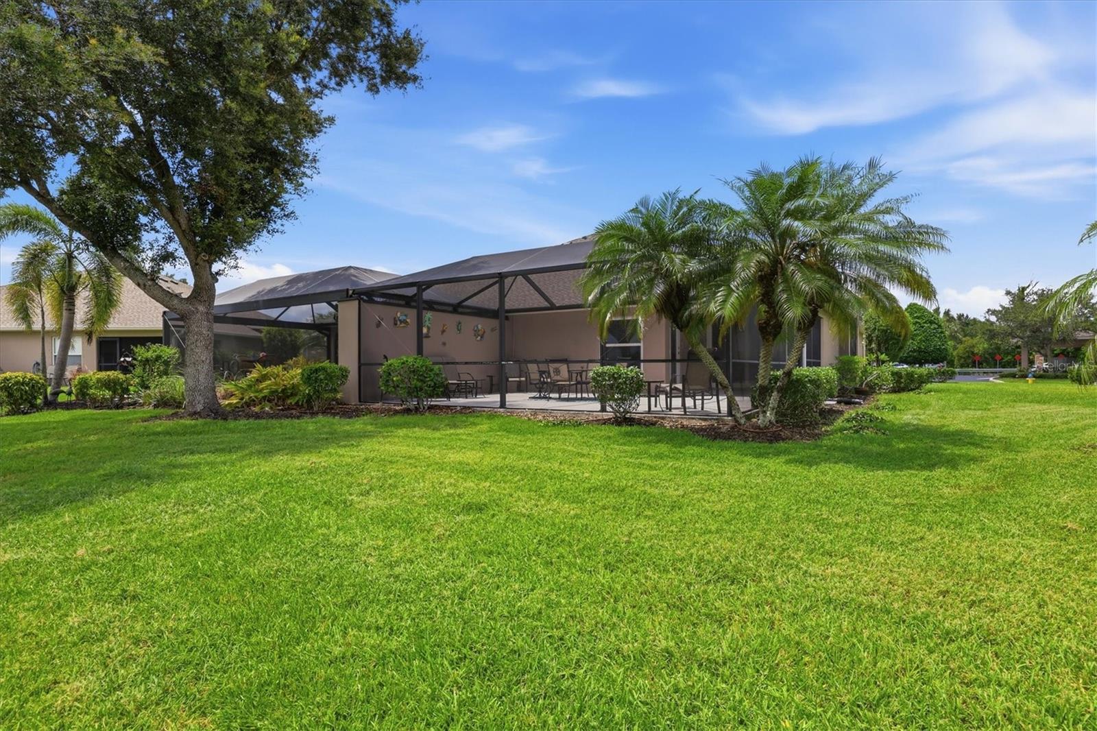 3741 LAKEWOOD BLVD — photo 26