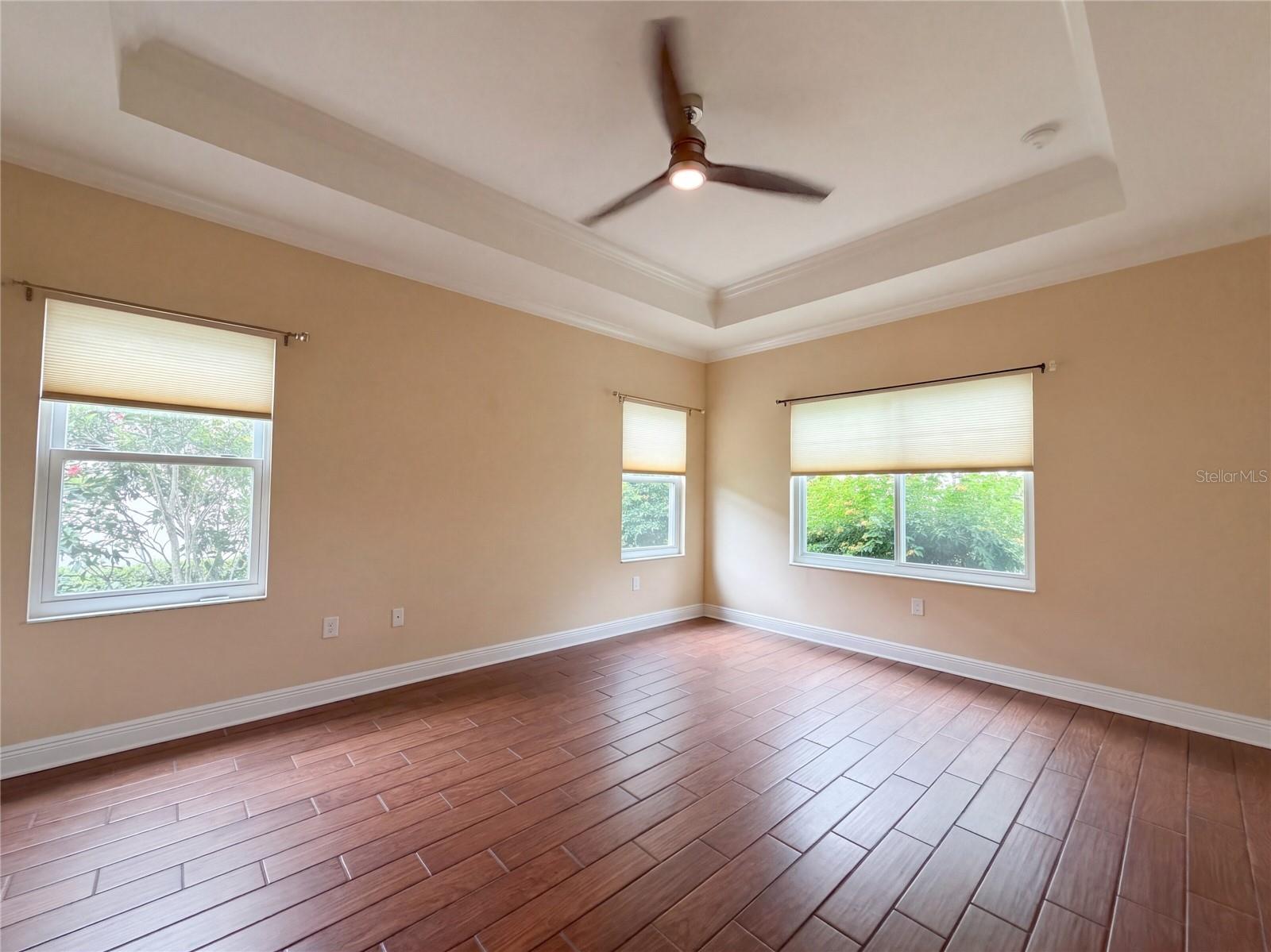 1121 THORNBURY DR — photo 7