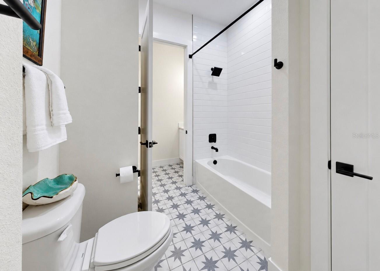 526 ESTUARY SHORE LN — photo 45