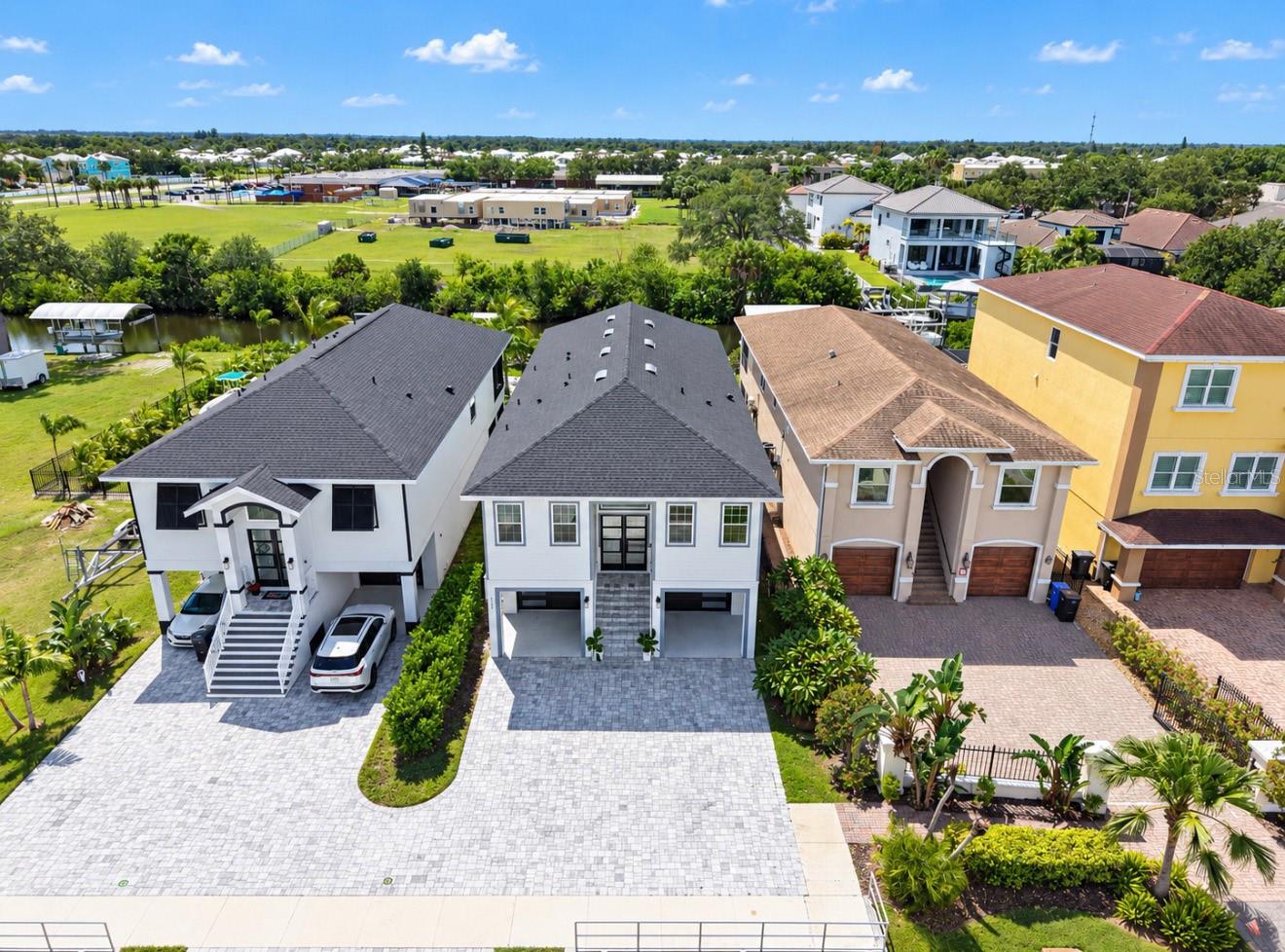 526 ESTUARY SHORE LN — photo 4