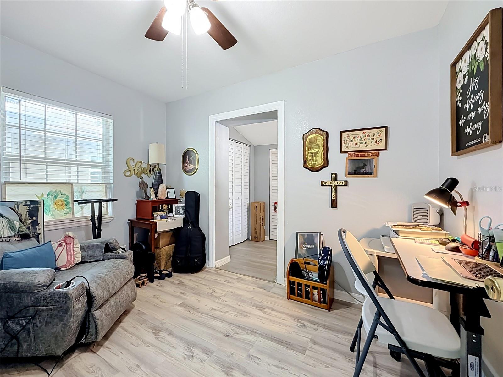 1506 W NASSAU ST — photo 22