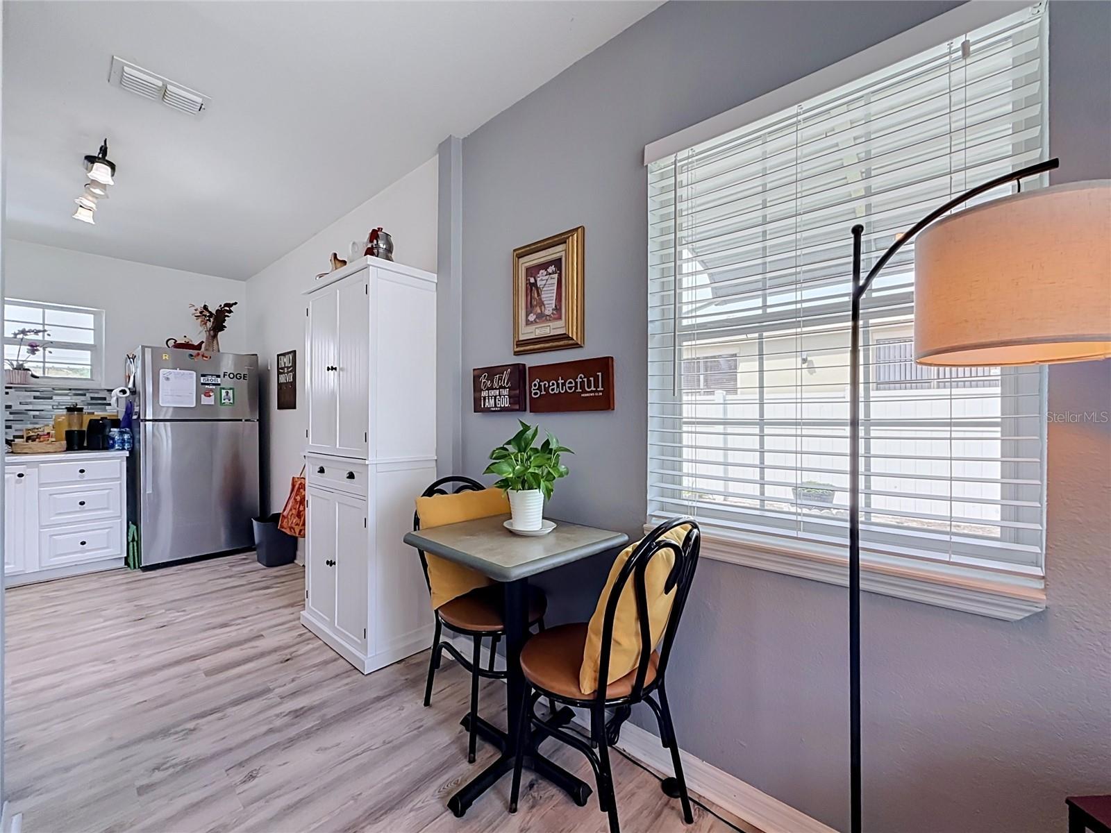 1506 W NASSAU ST — photo 10
