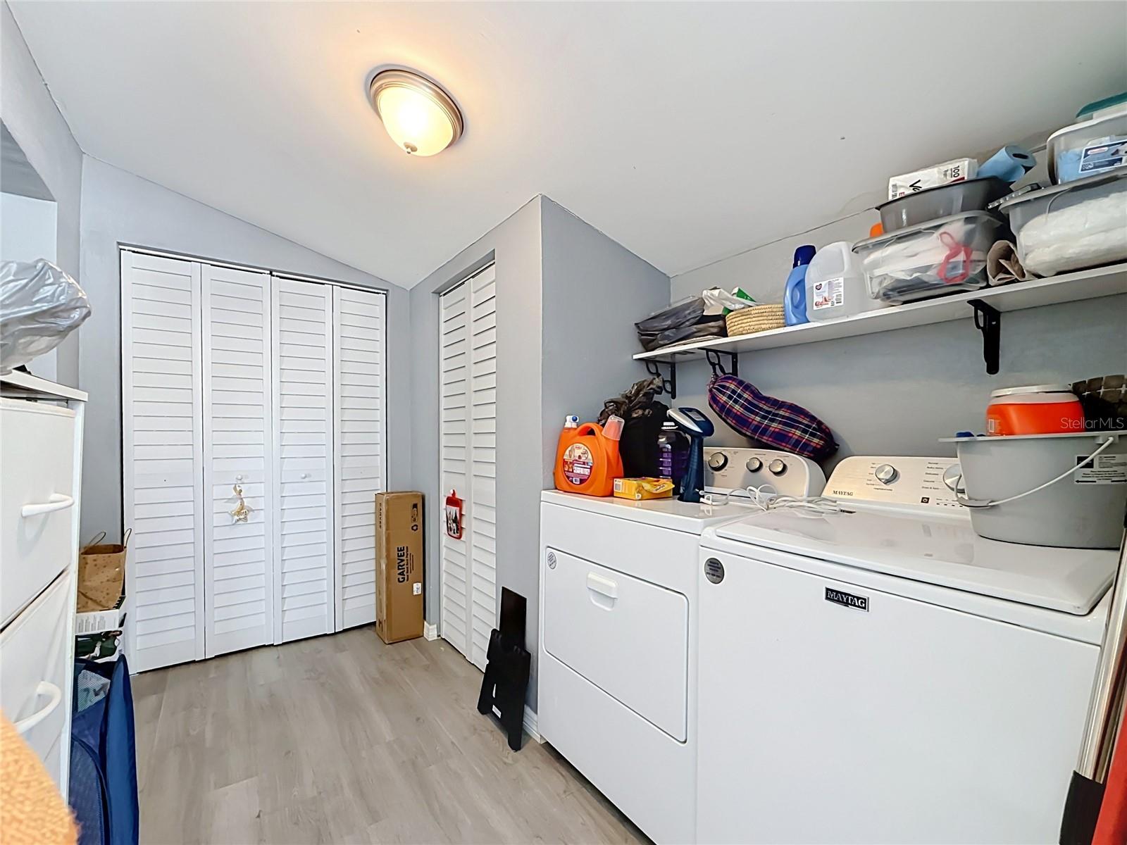 1506 W NASSAU ST — photo 26