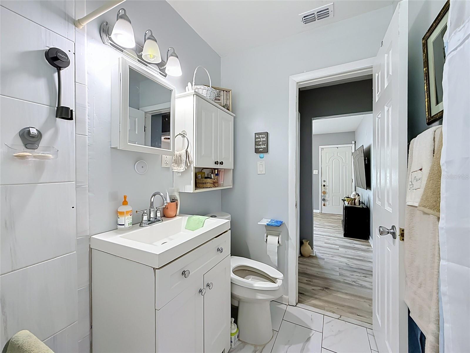 1506 W NASSAU ST — photo 21