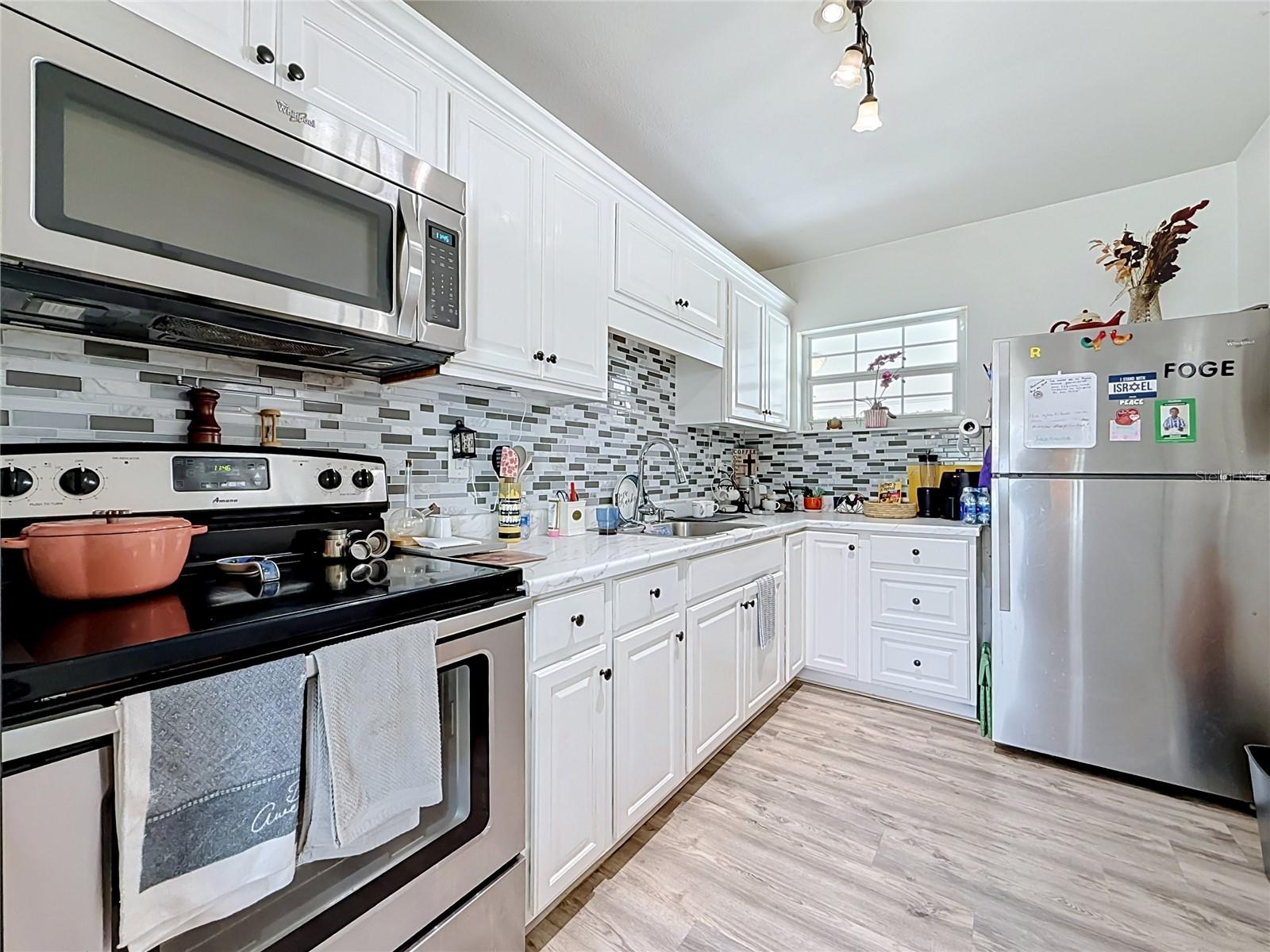 1506 W NASSAU ST — photo 12