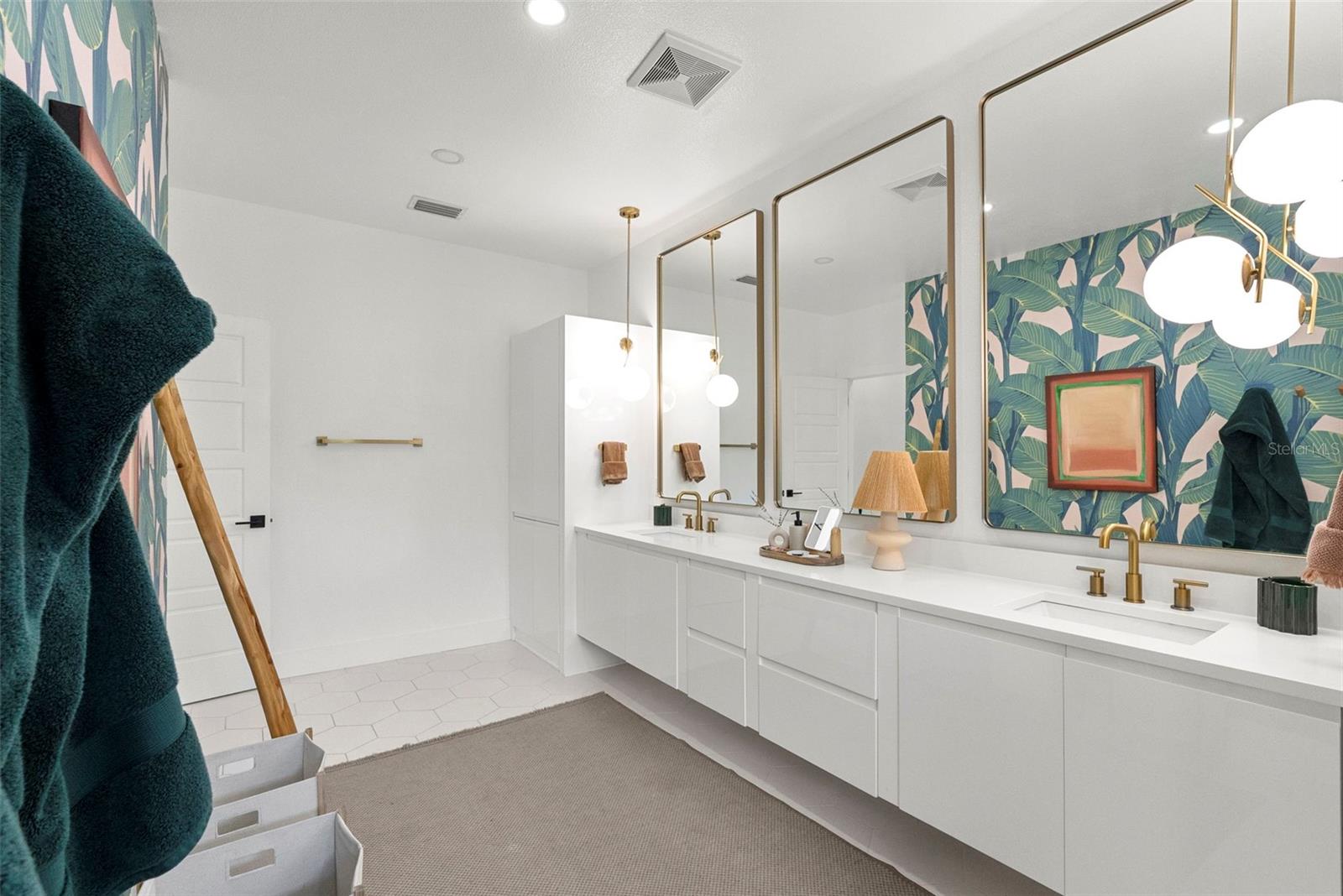 4507 W PRICE AVE — photo 34
