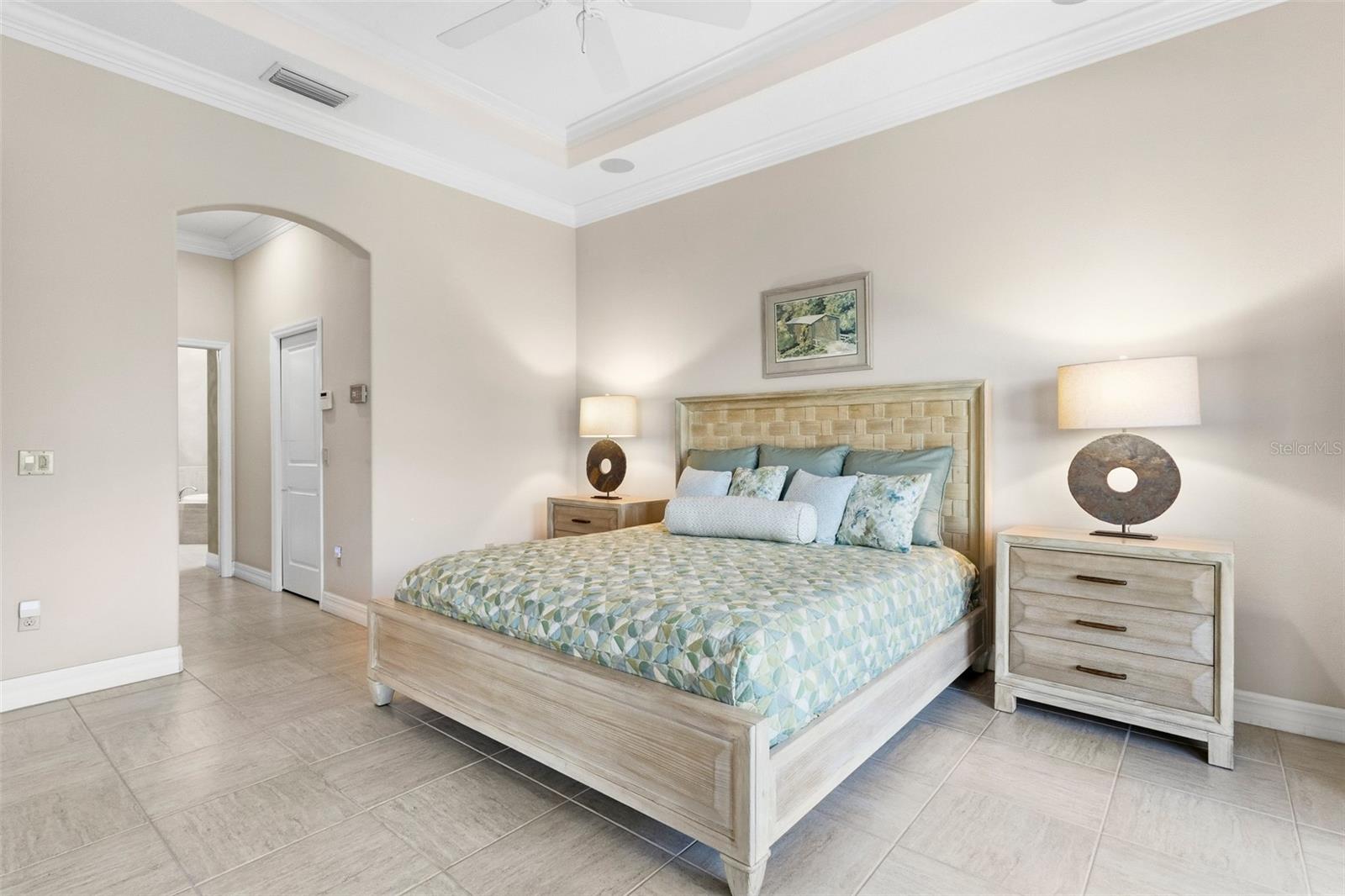 5006 TOBERMORY WAY — photo 38