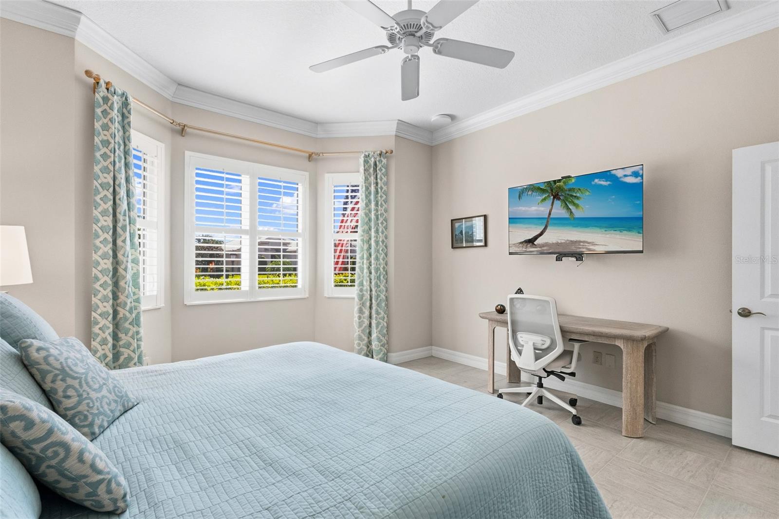 5006 TOBERMORY WAY — photo 45