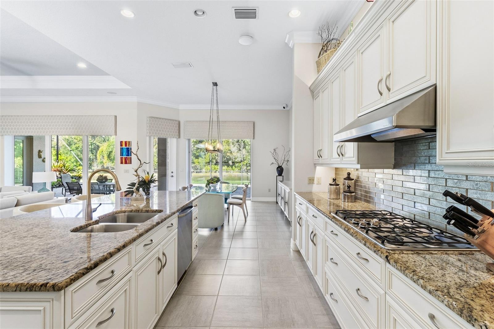 5006 TOBERMORY WAY — photo 20