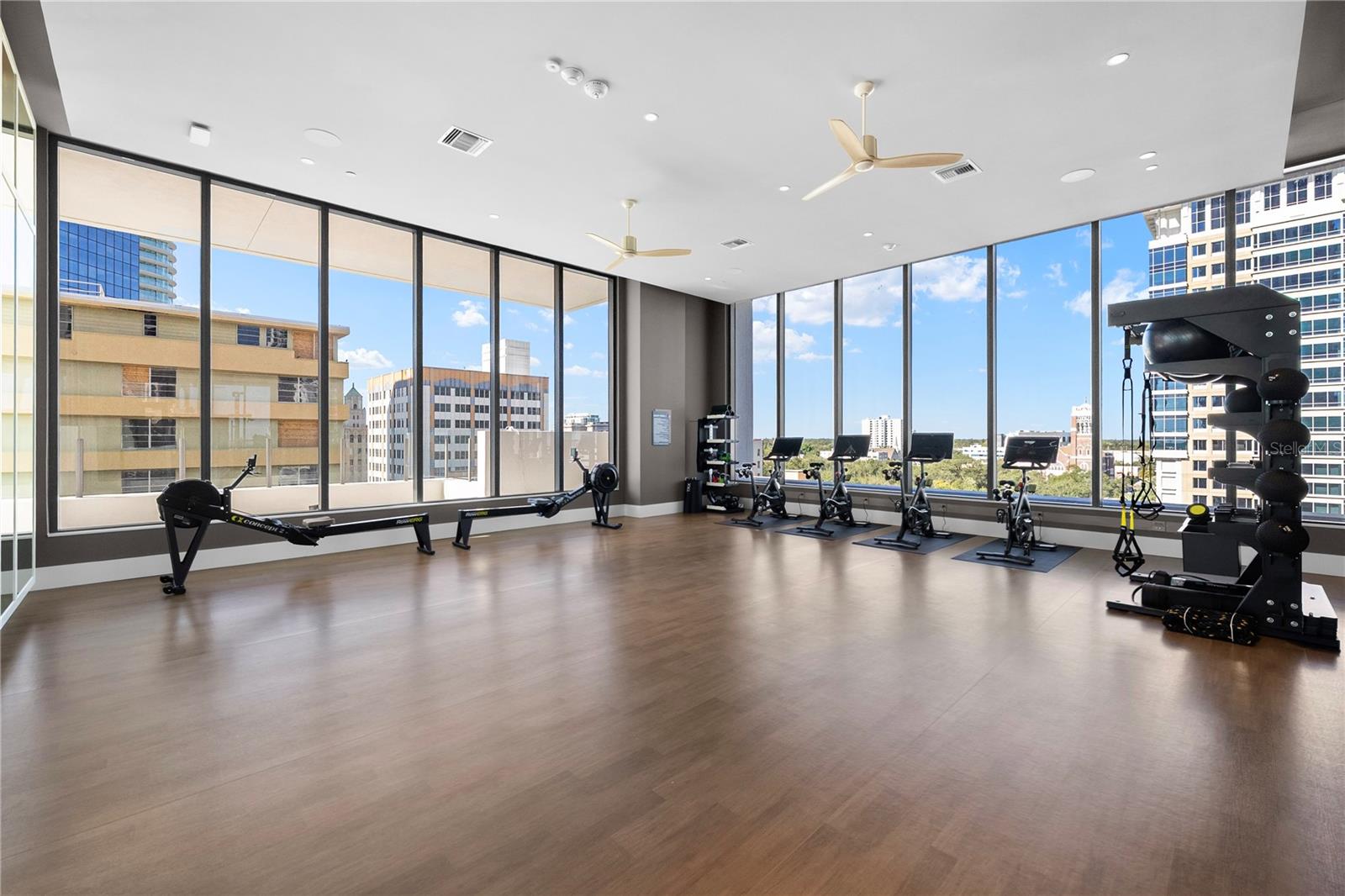 275 1ST AVE S #3501 — photo 9