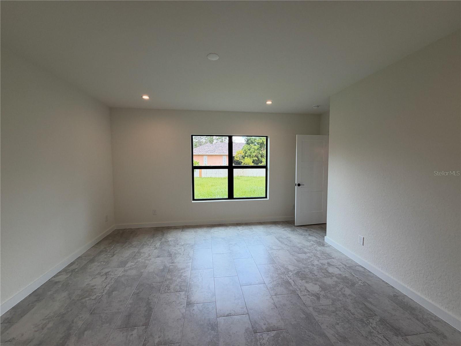 4470 JASLO AVE — photo 11