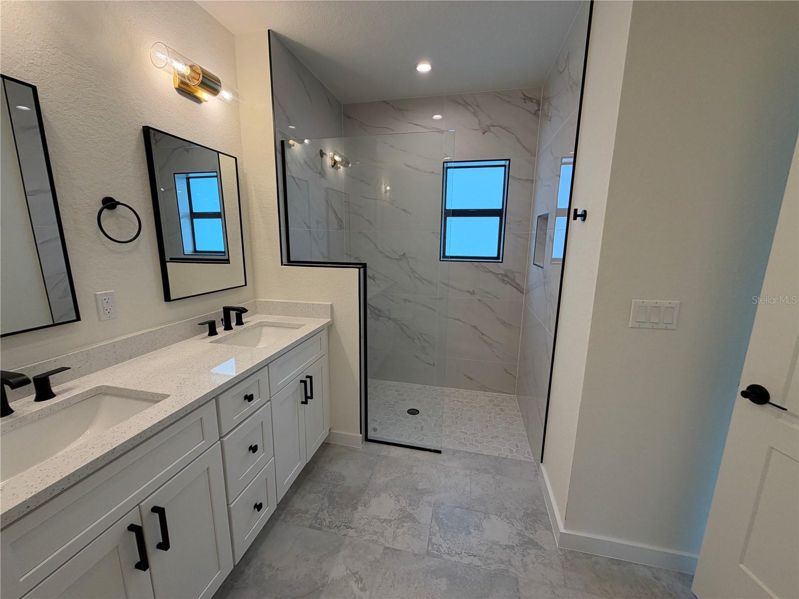4470 JASLO AVE — photo 13