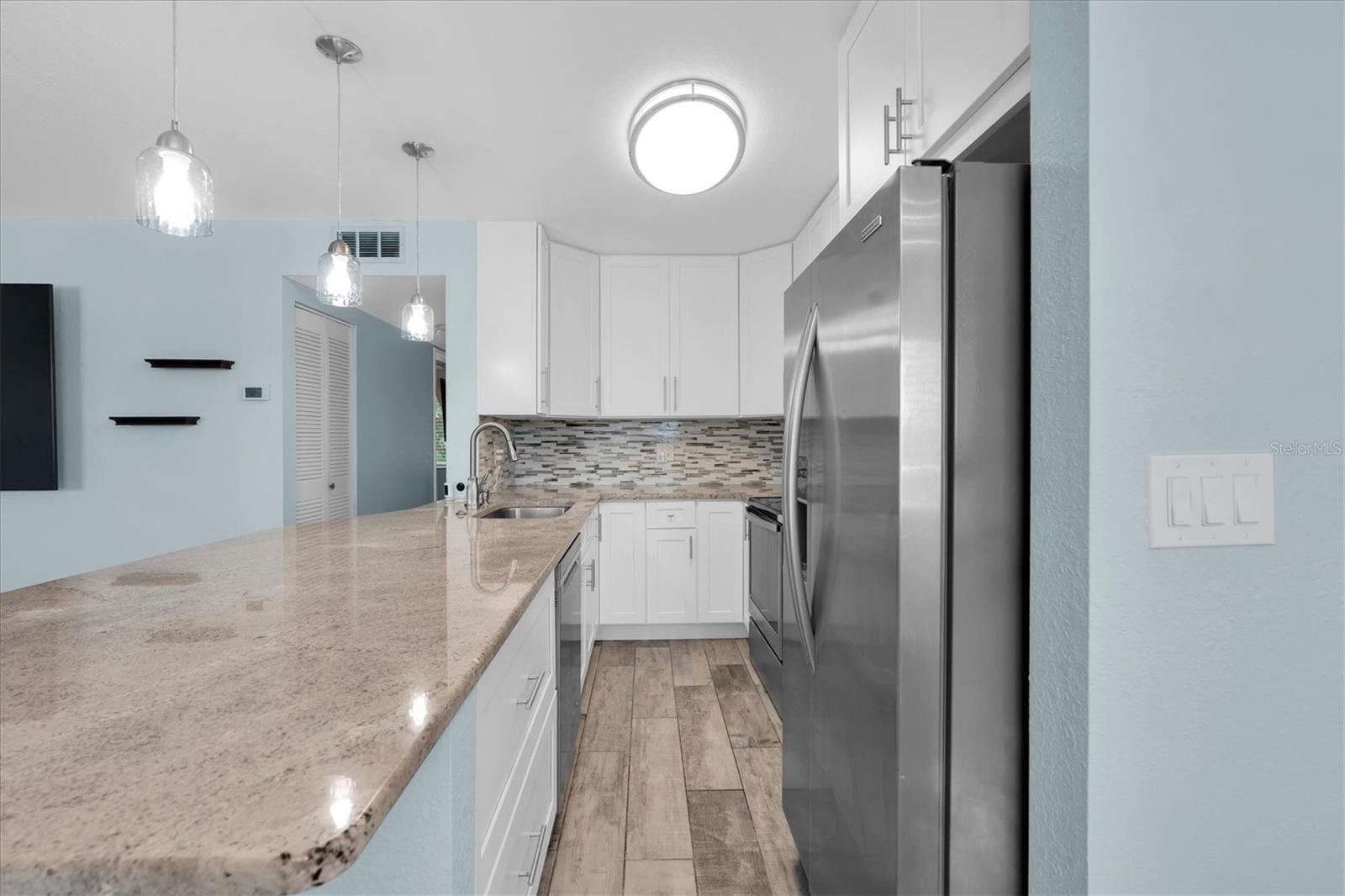 8039 GARDEN DR #209 — photo 10