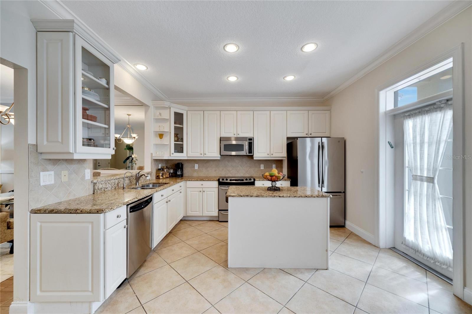 314 IBISVIEW LN — photo 26