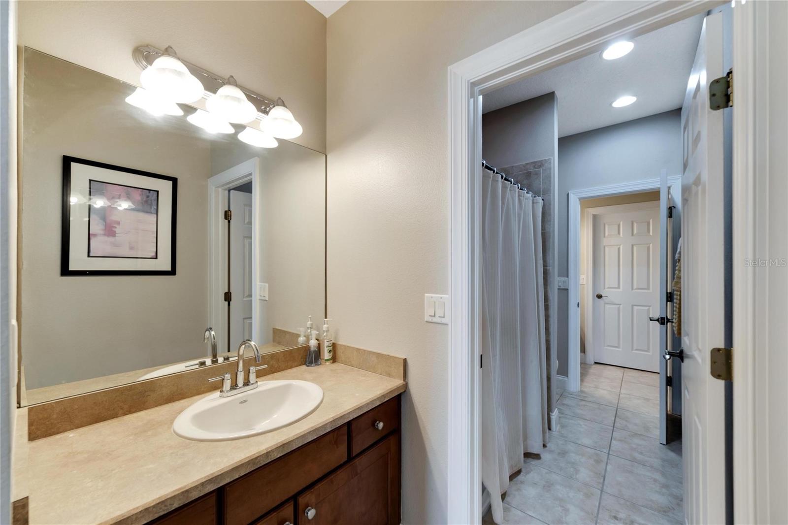 314 IBISVIEW LN — photo 38