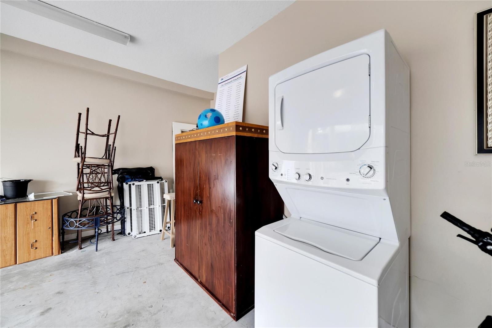 314 IBISVIEW LN — photo 32