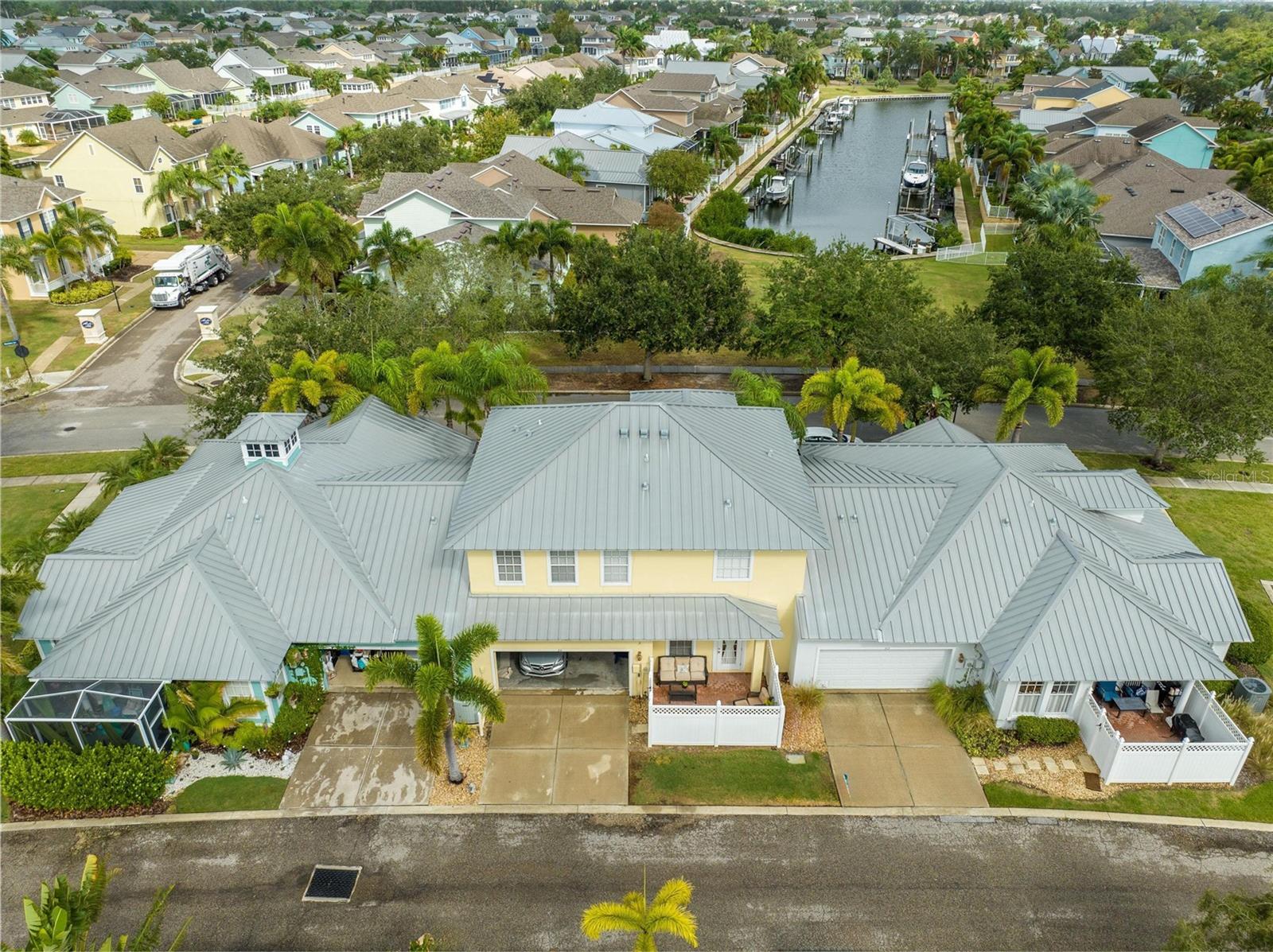 314 IBISVIEW LN — photo 58