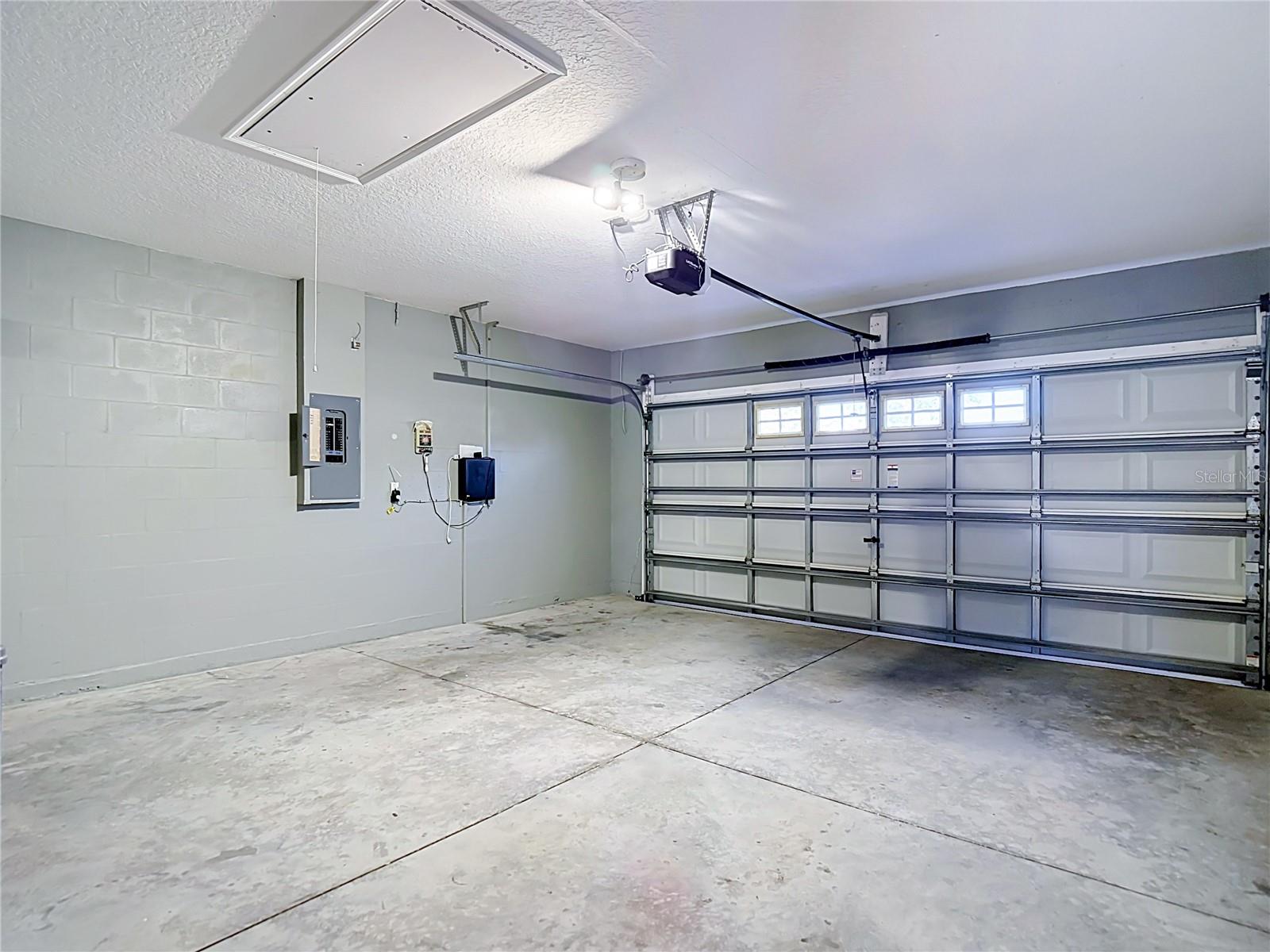 10016 PERTHSHIRE CIR — photo 37