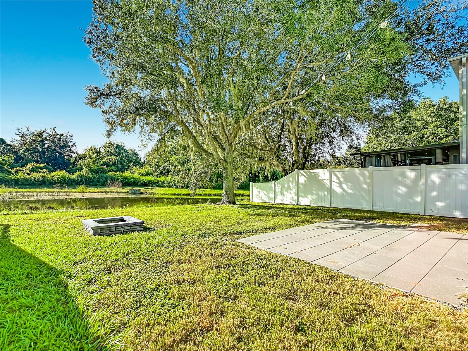 10016 PERTHSHIRE CIR — photo 40