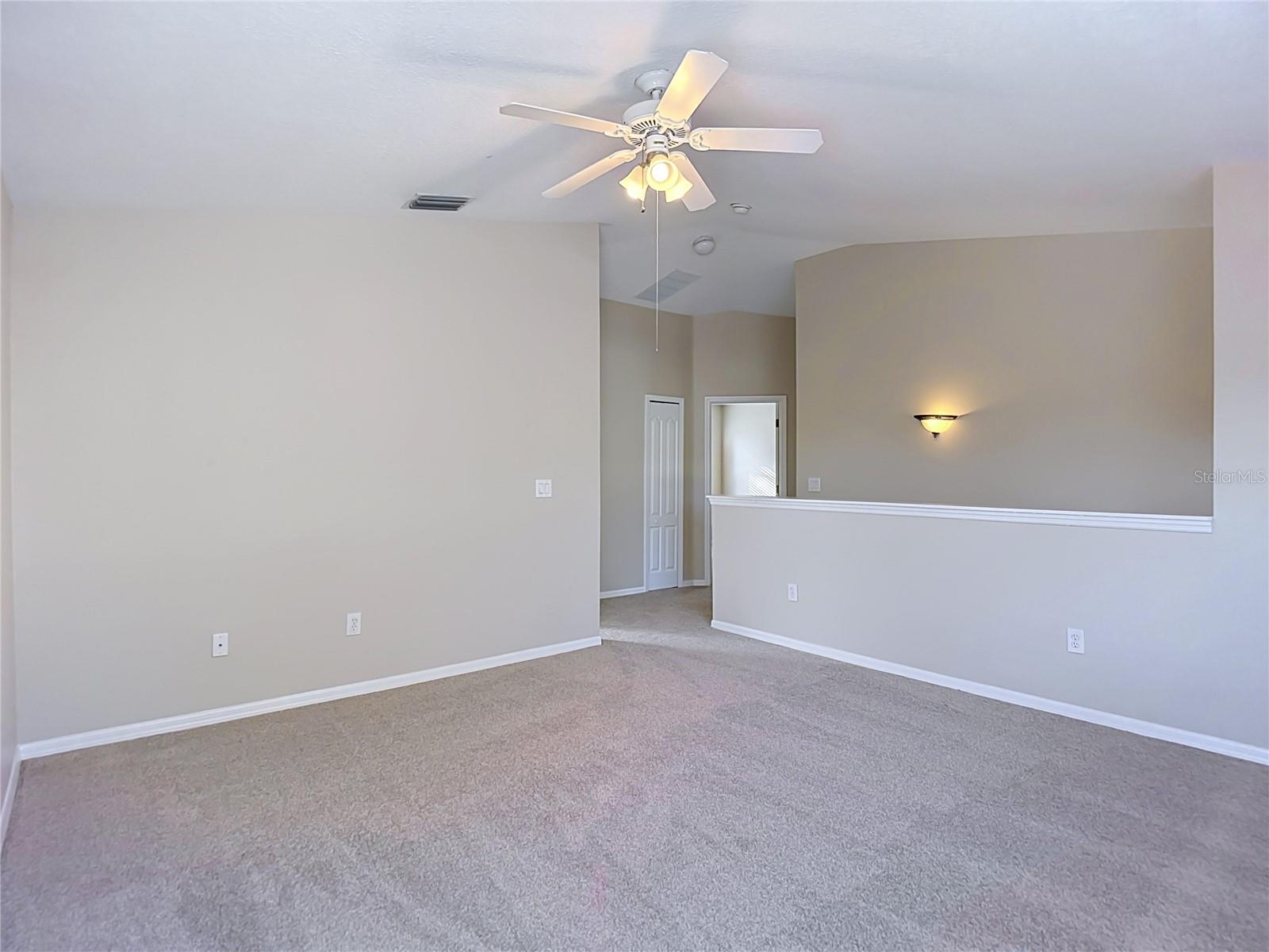 10016 PERTHSHIRE CIR — photo 28